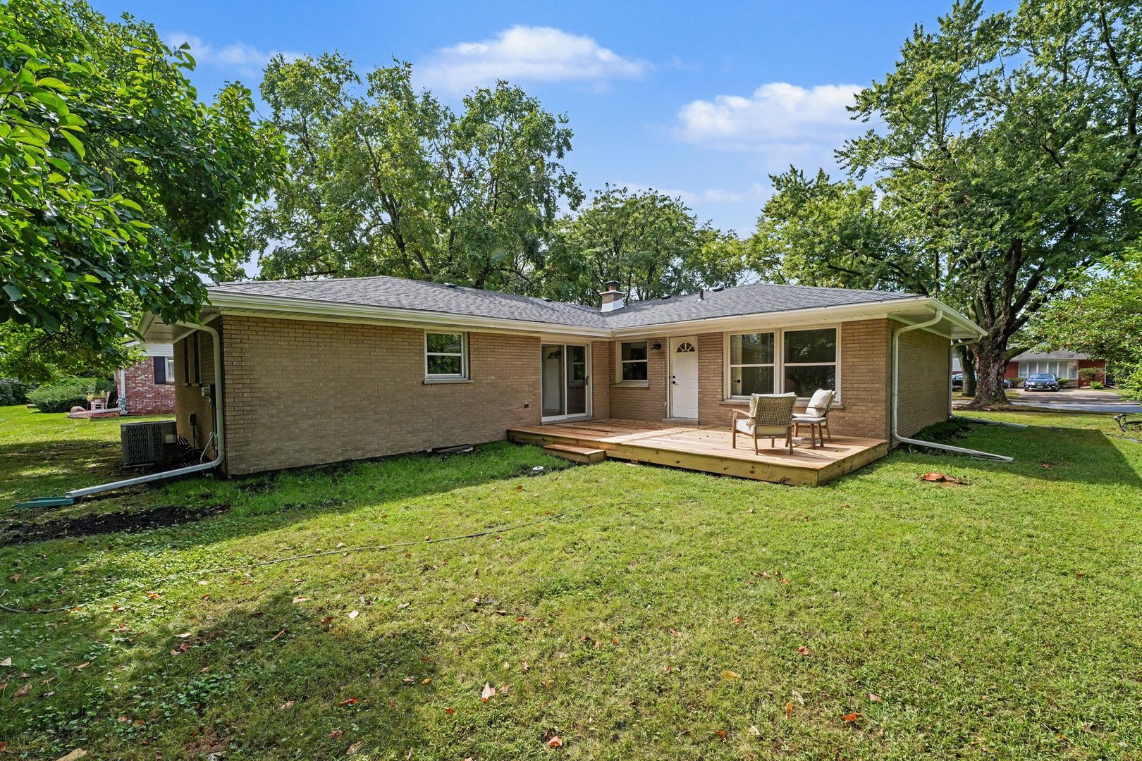 property viewer photo 24