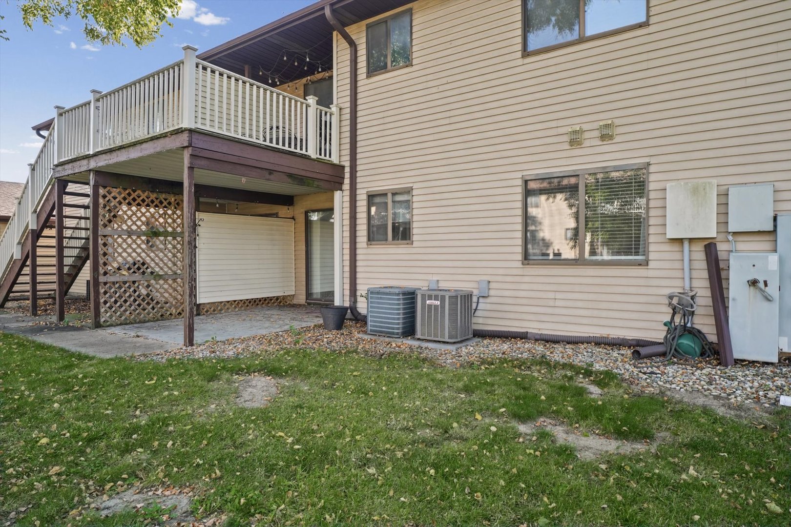 main property photo 32