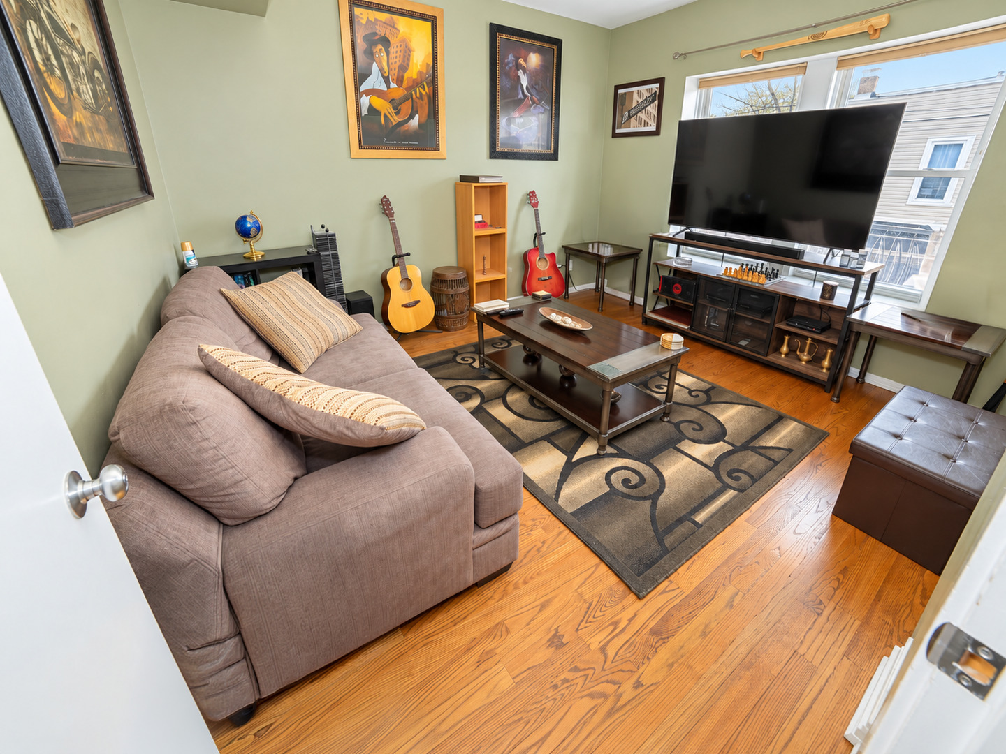 main property photo 14