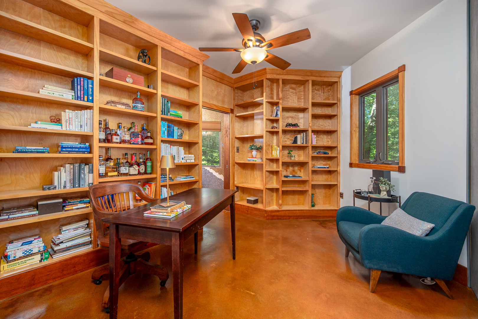 main property photo 15