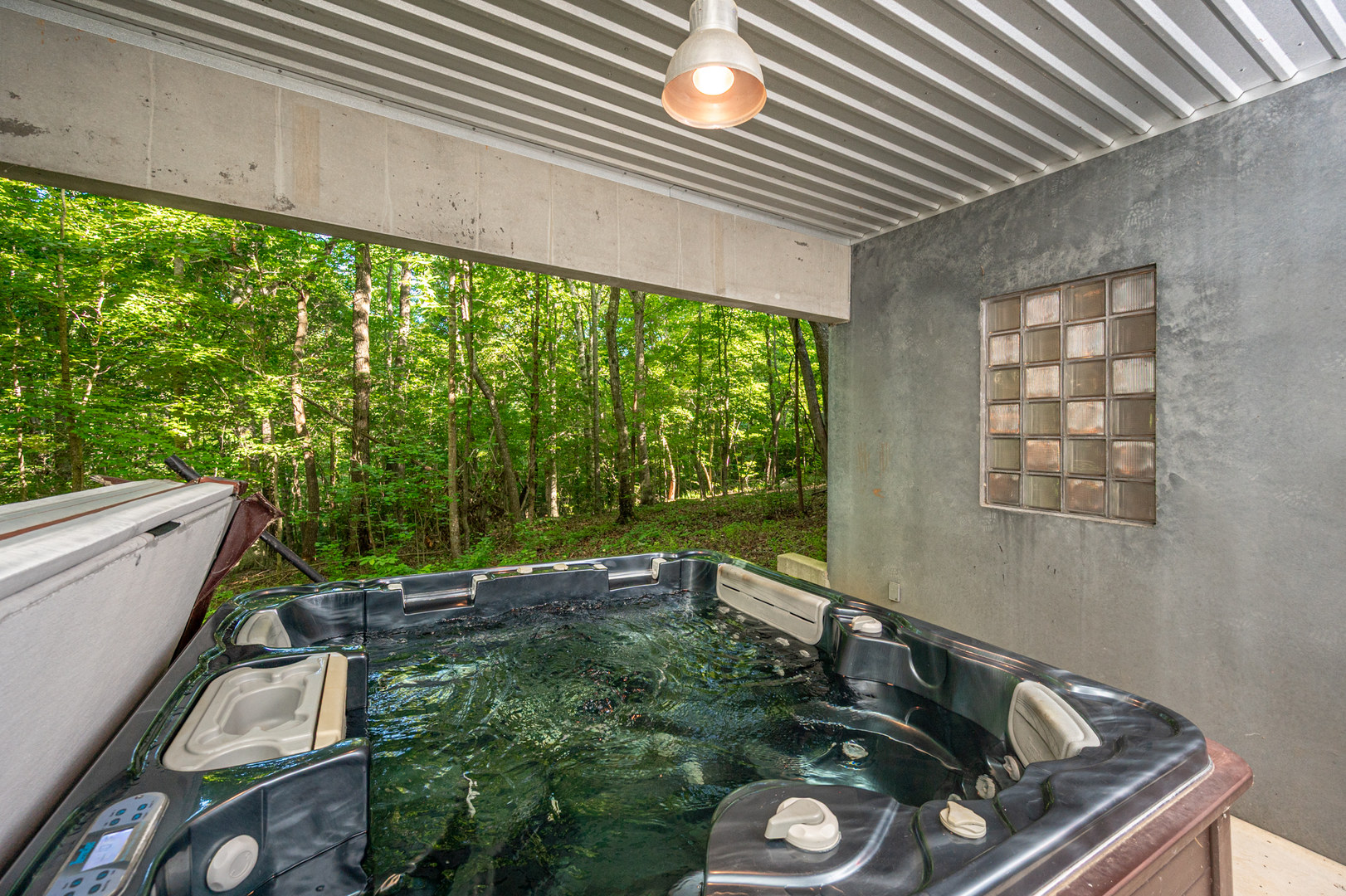 main property photo 35