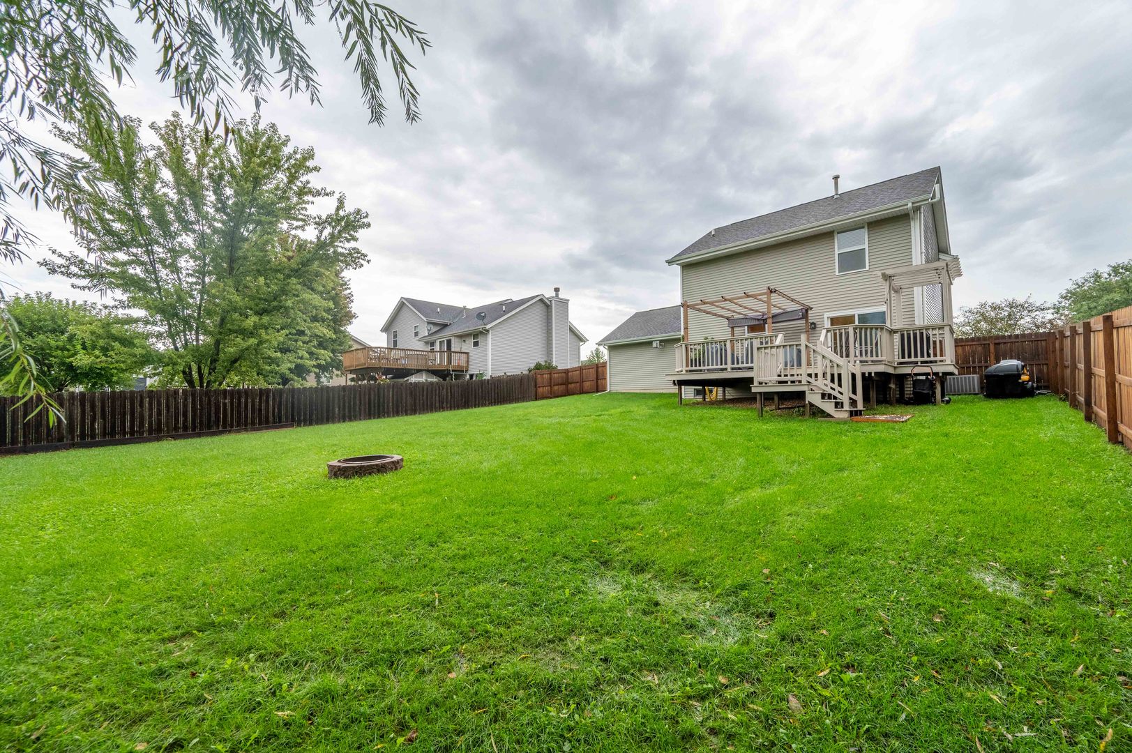 main property photo 29