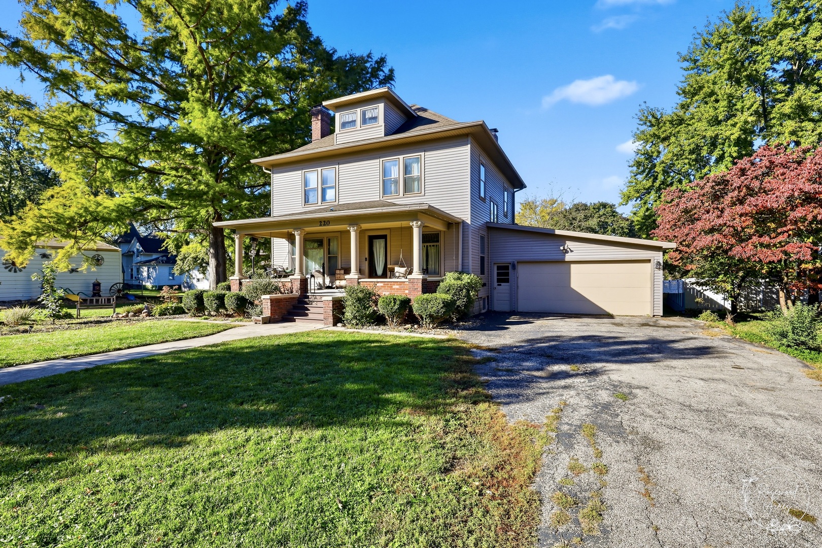 main property photo 2