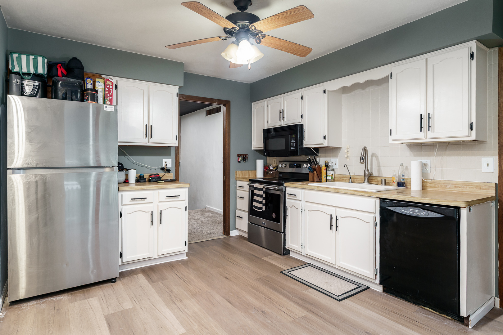 main property photo 25