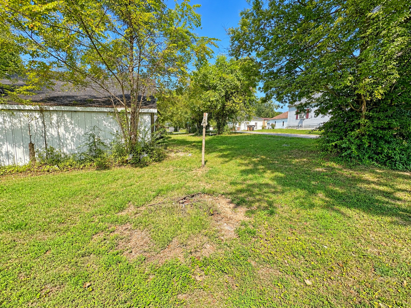 main property photo 17