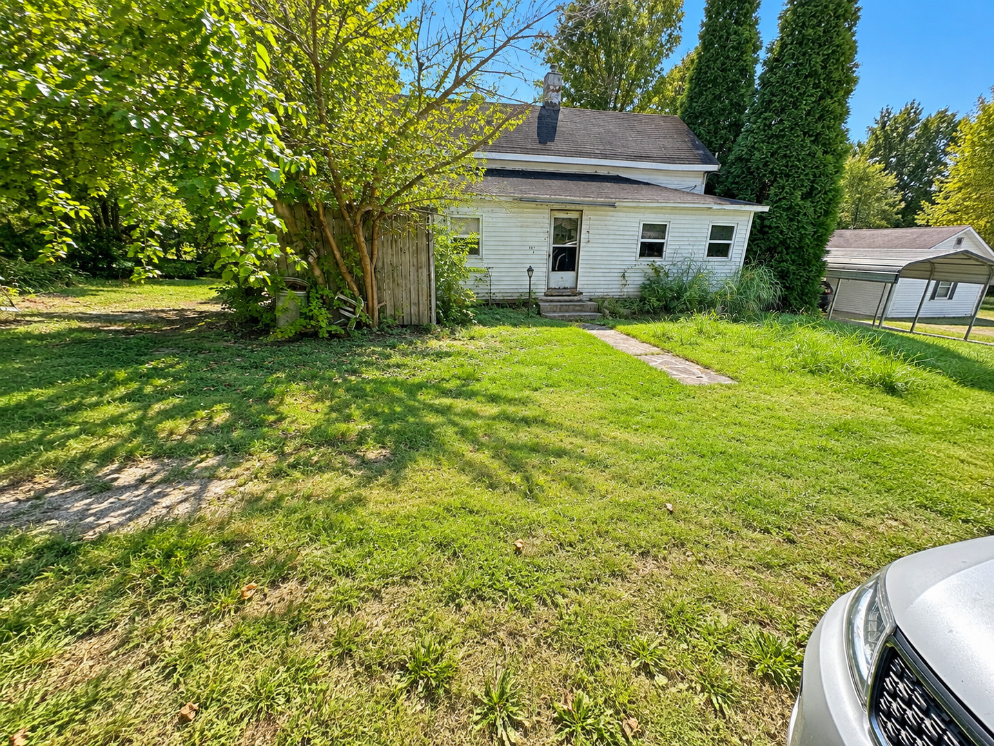main property photo 18