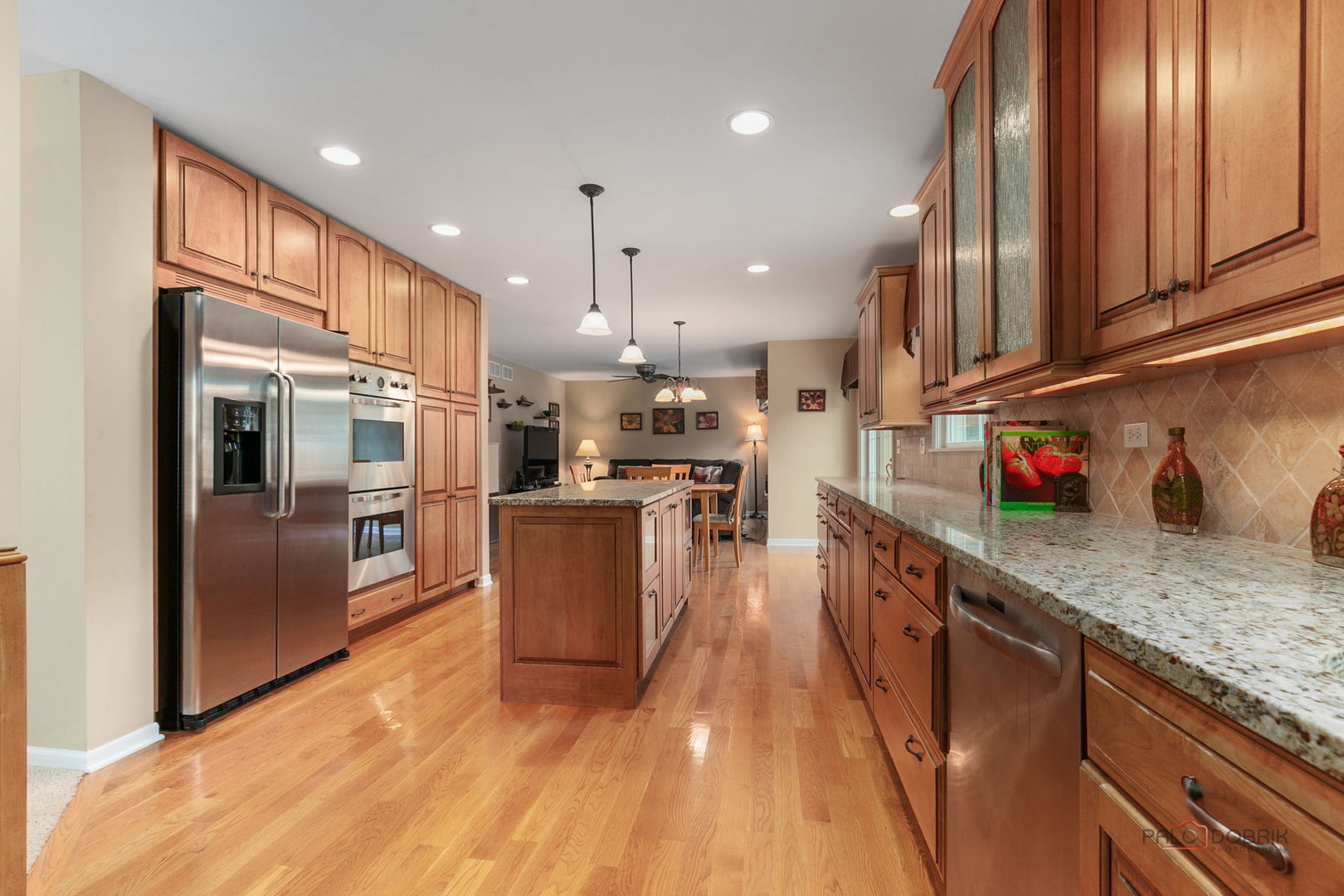 main property photo 6
