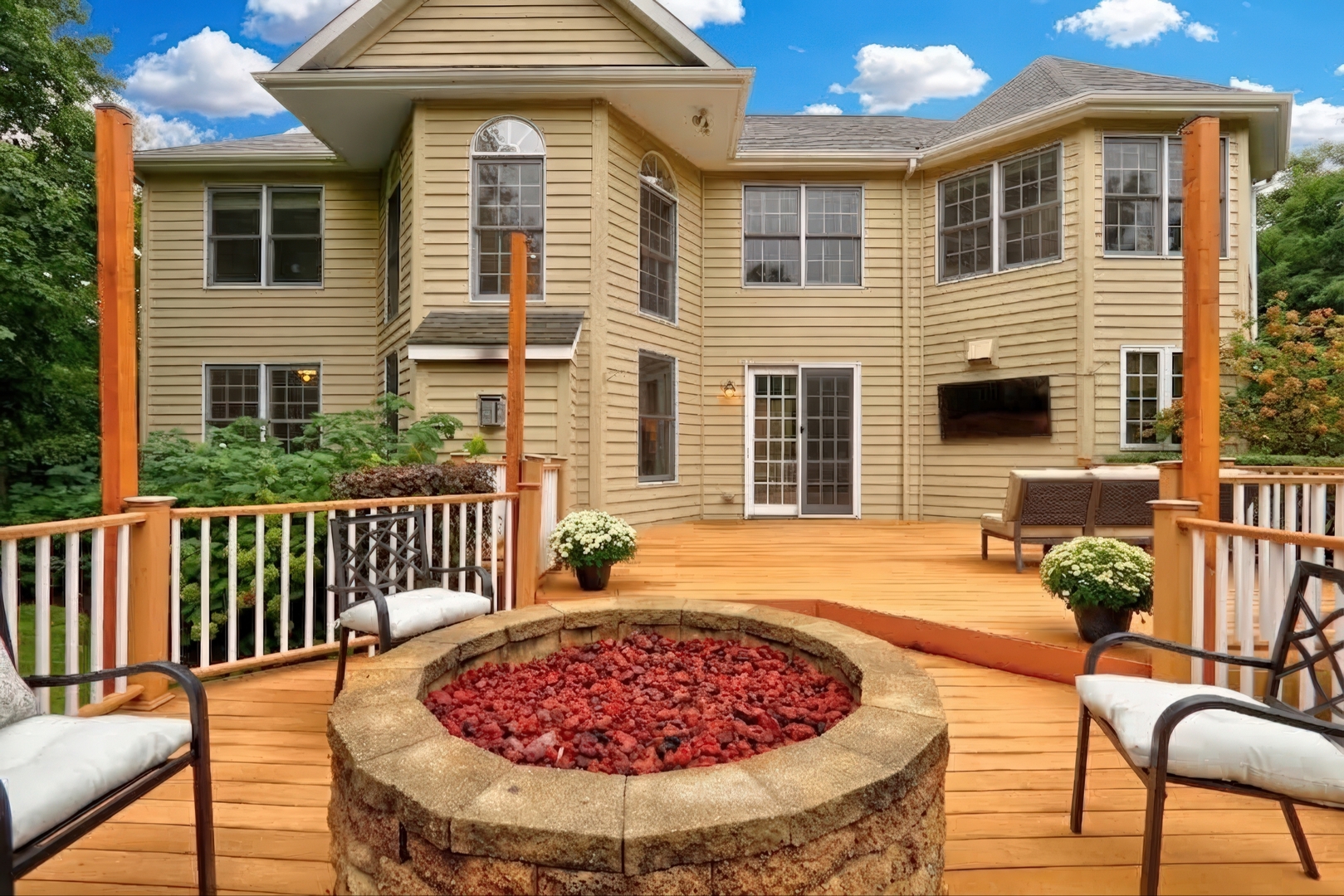 main property photo 54