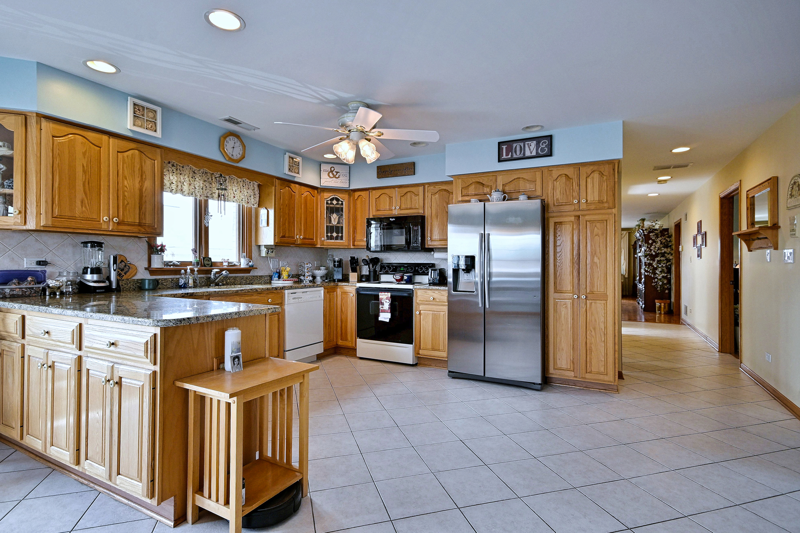 main property photo 12