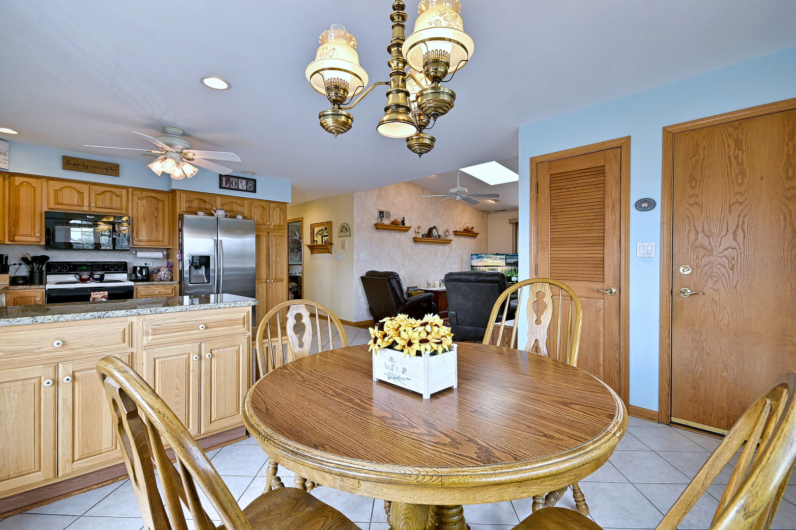 main property photo 17