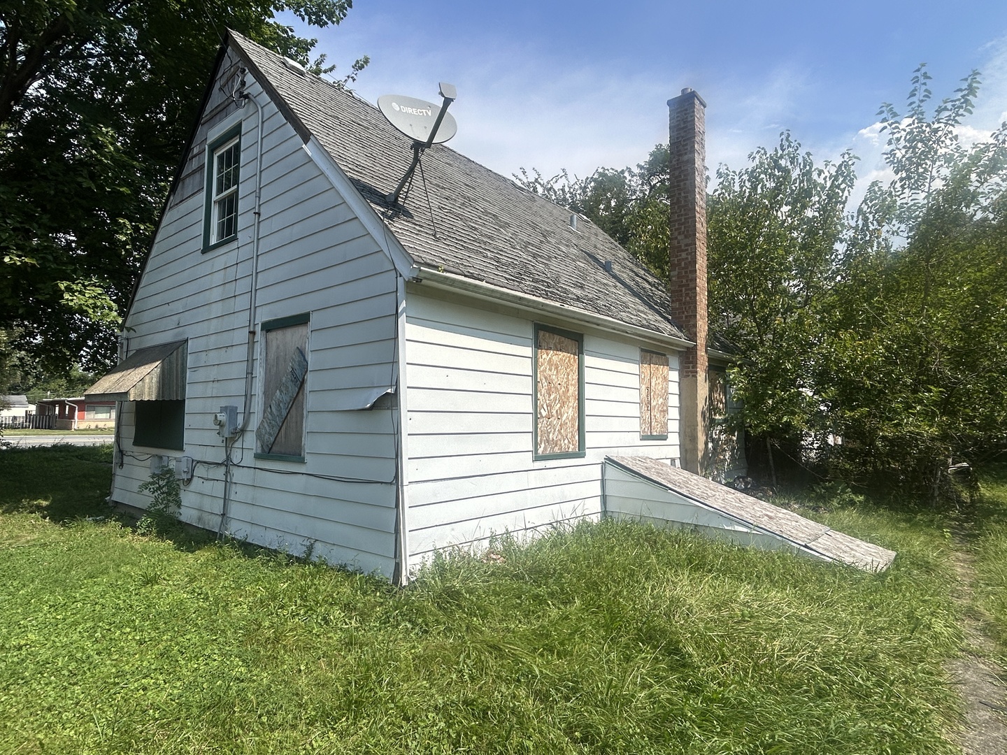 main property photo 5