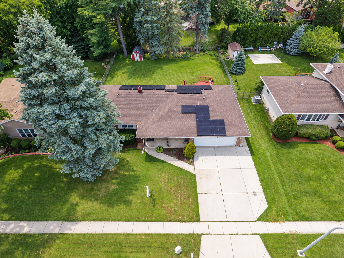 main property photo 8