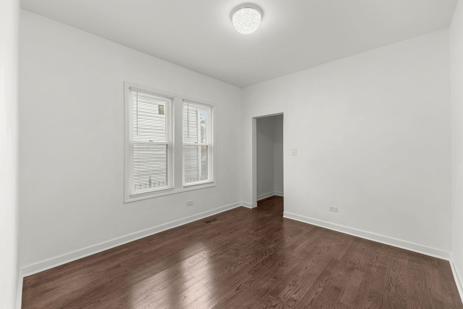 property viewer photo 3