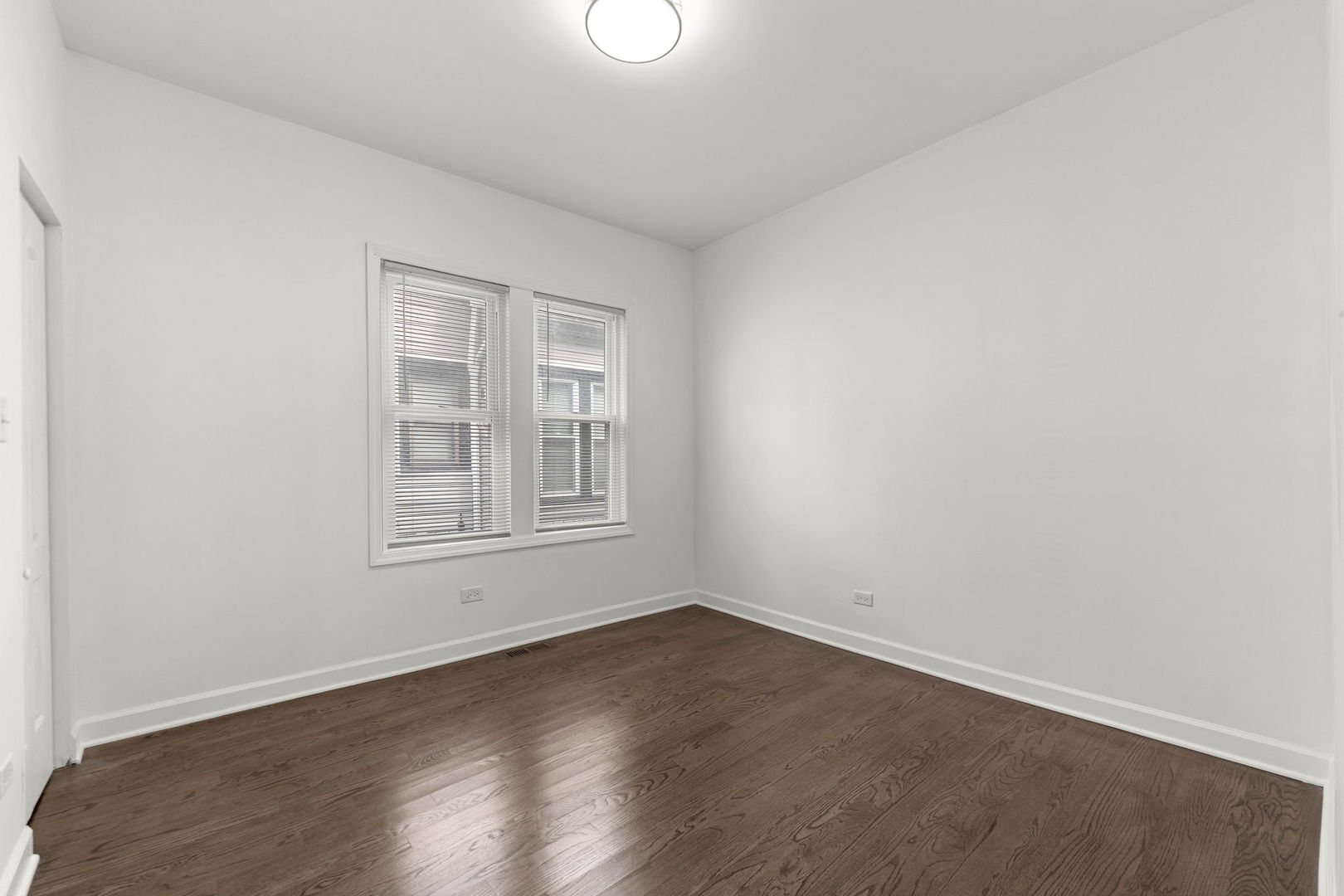property viewer photo 5