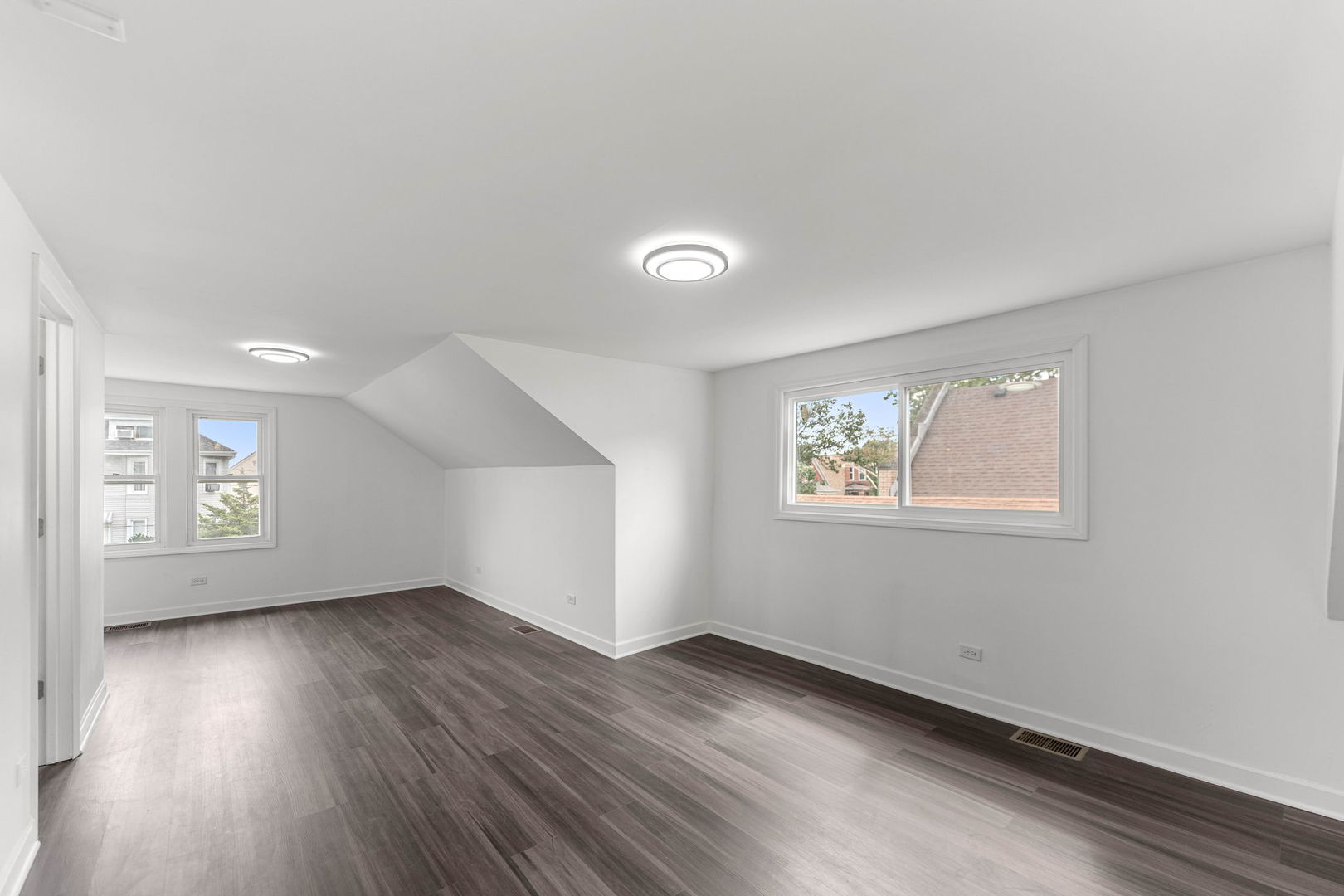 property viewer photo 8