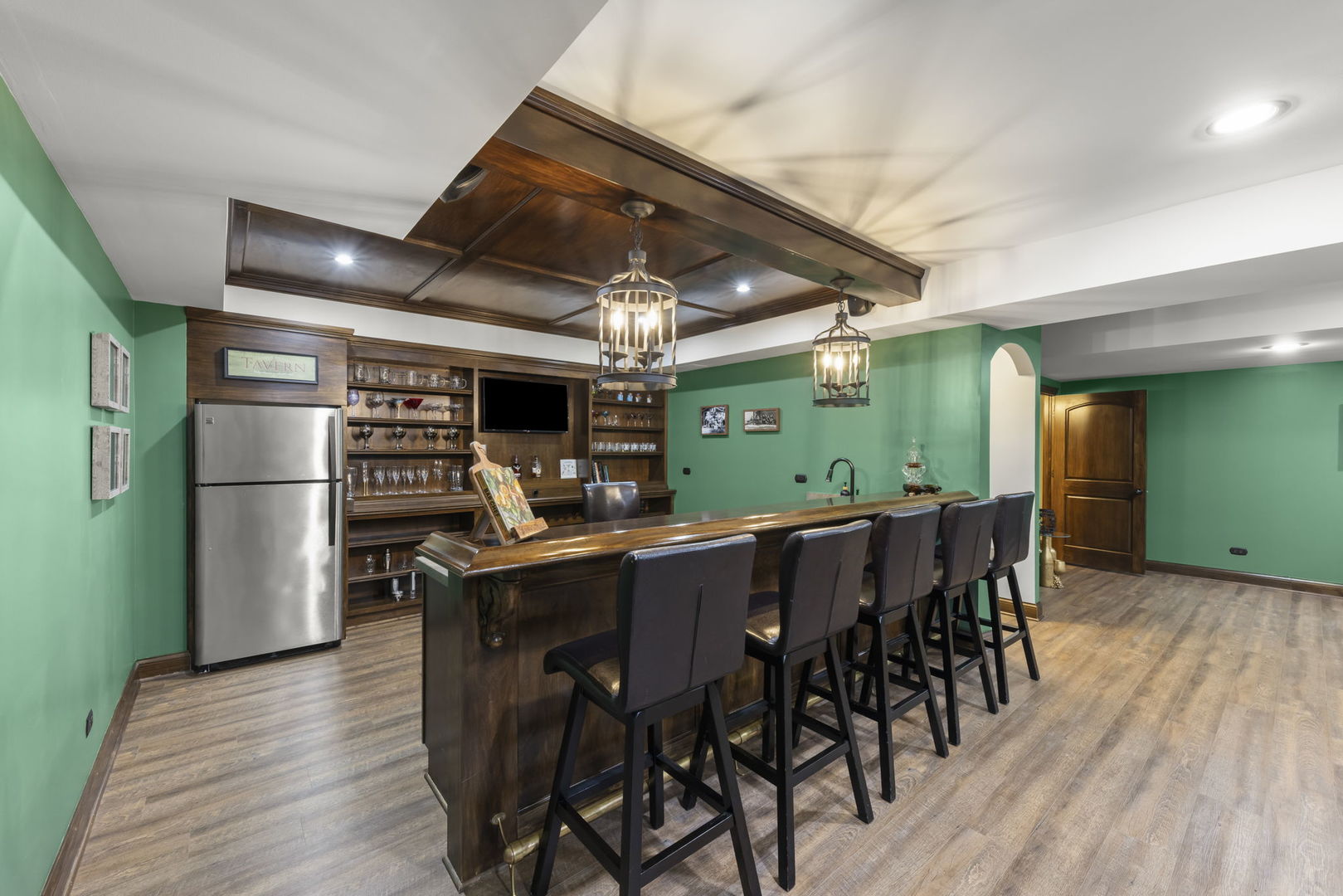 main property photo 27
