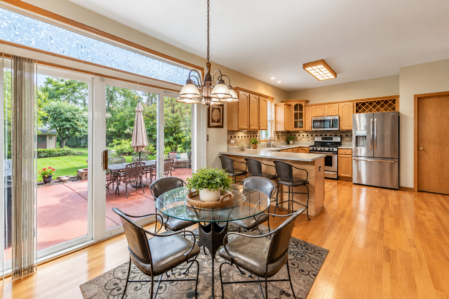 main property photo 7