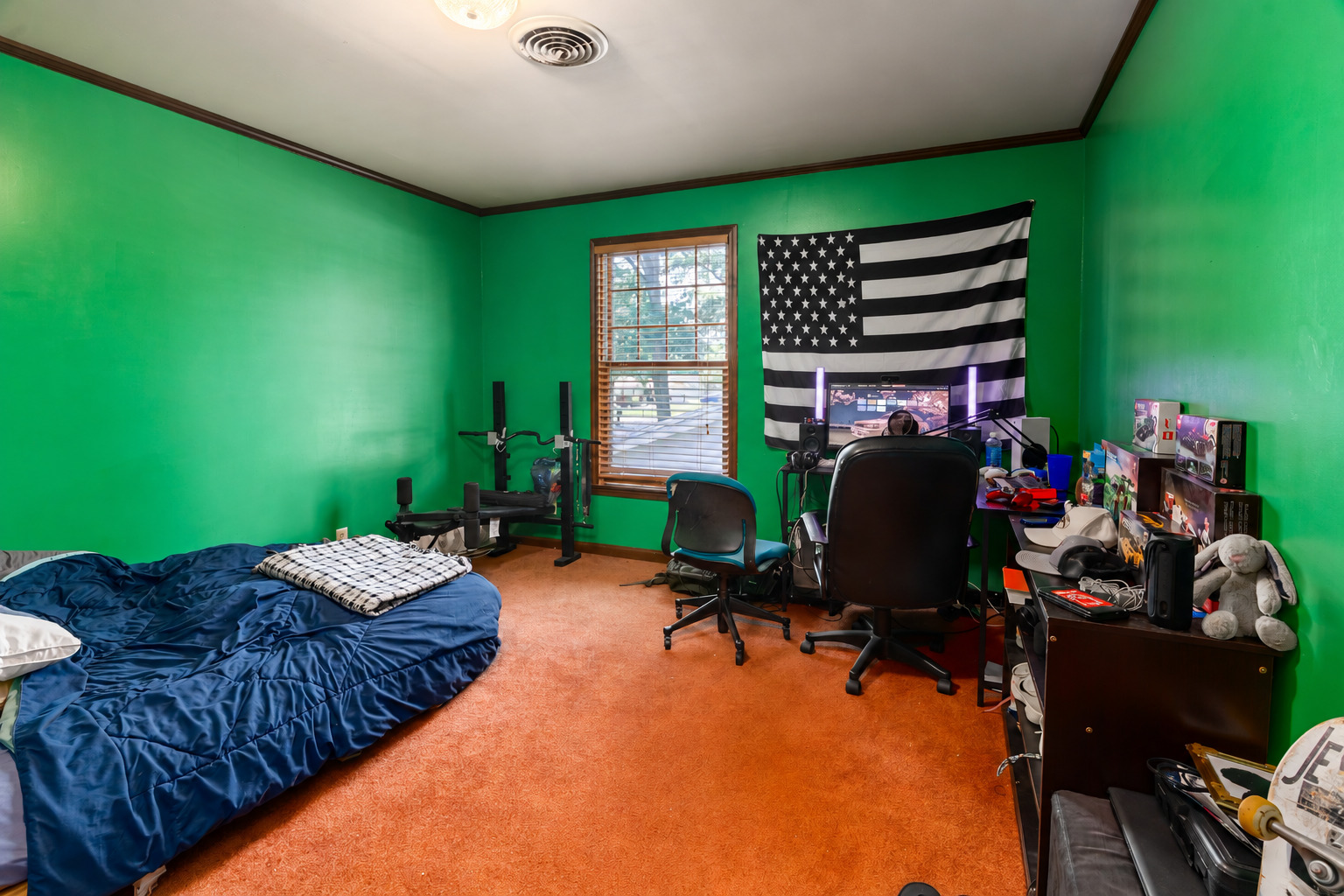 main property photo 35