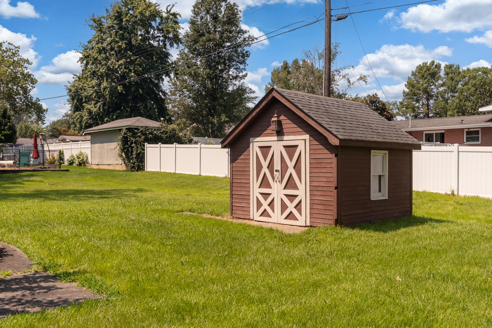 main property photo 49