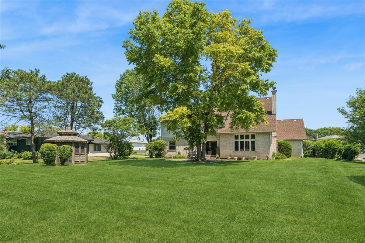 property viewer photo 26
