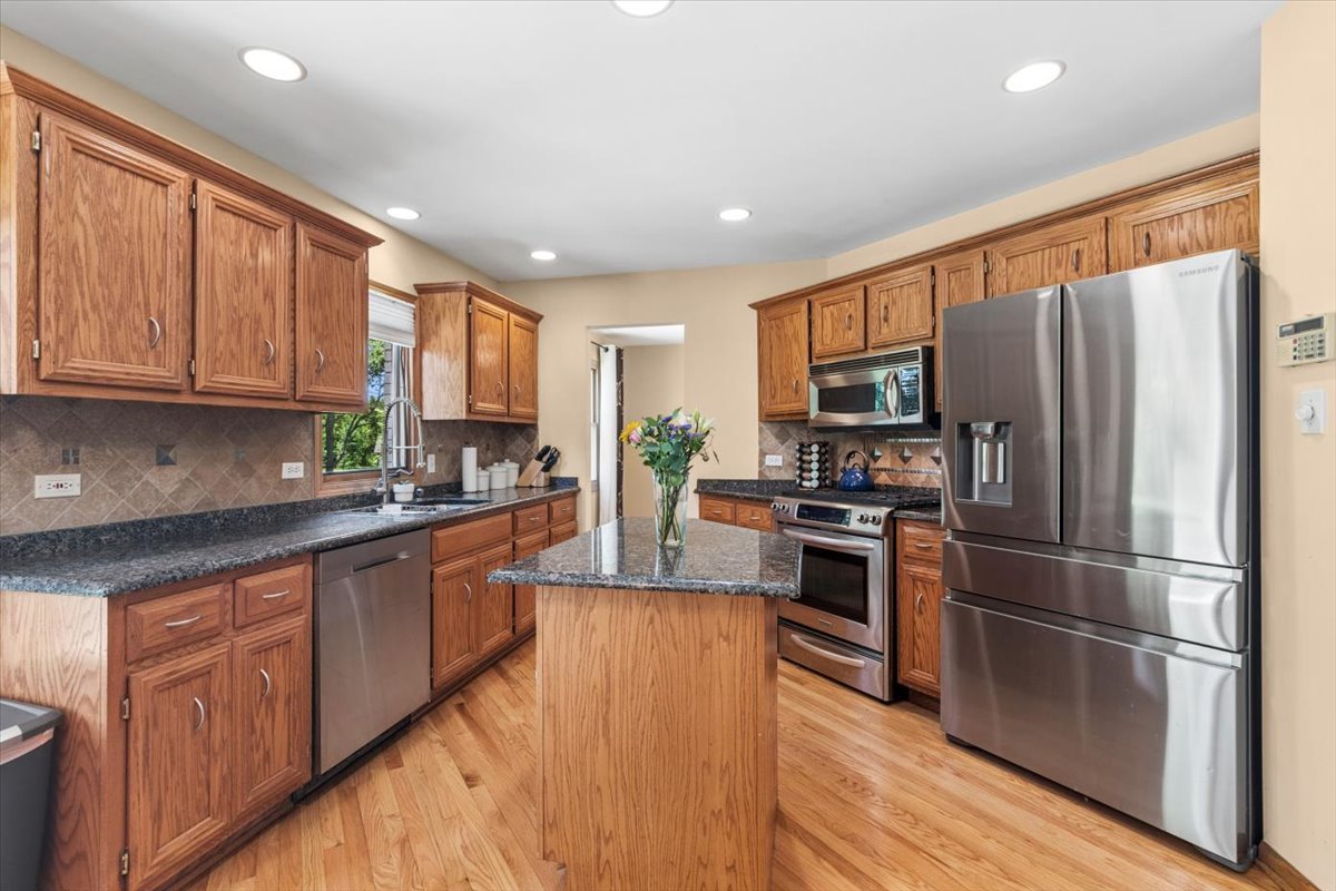 property viewer photo 9