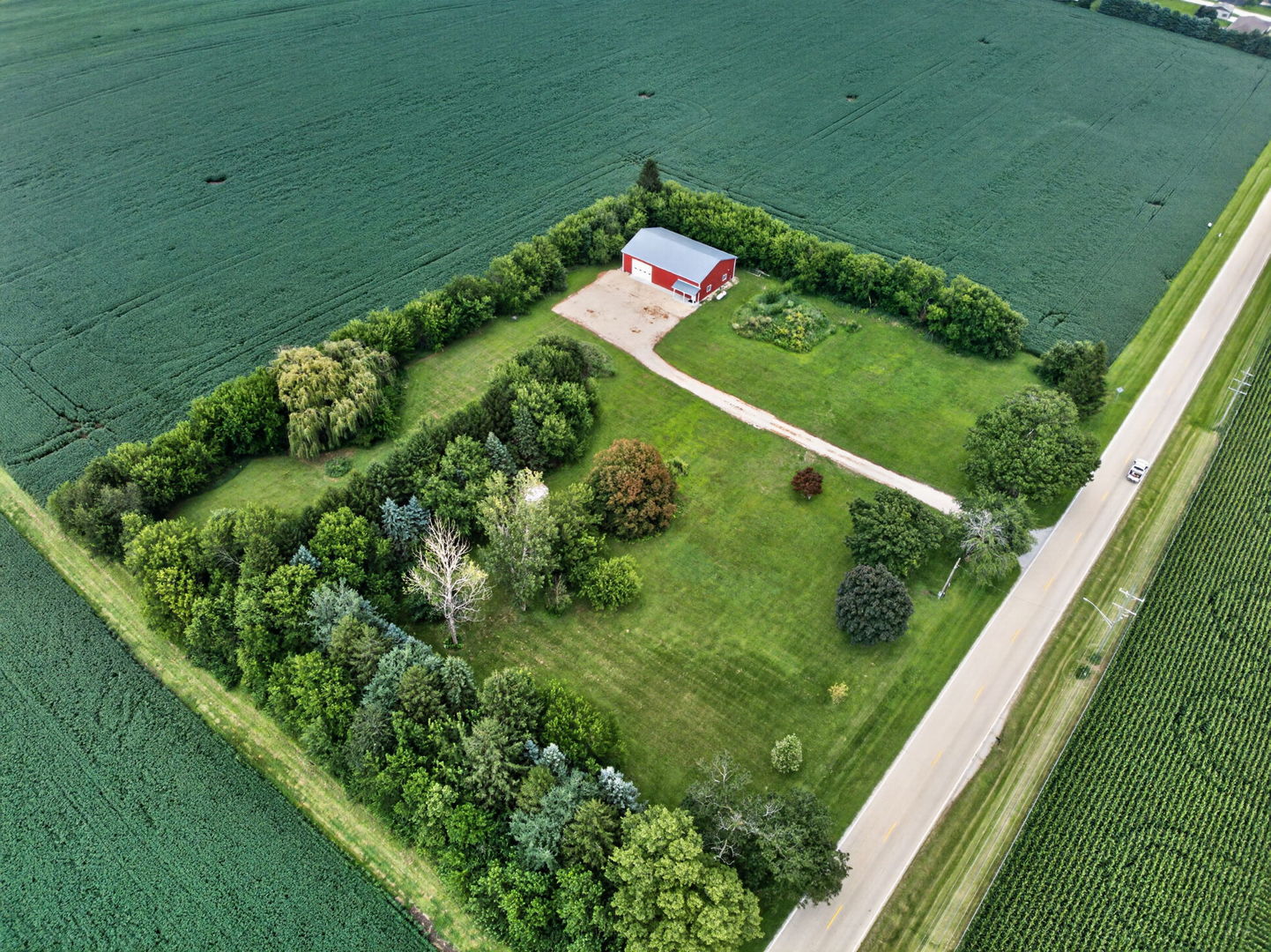 main property photo 18