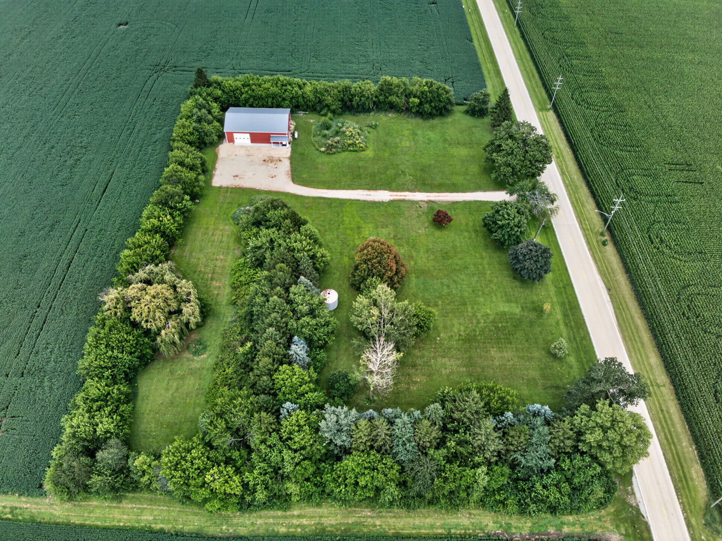 main property photo 19