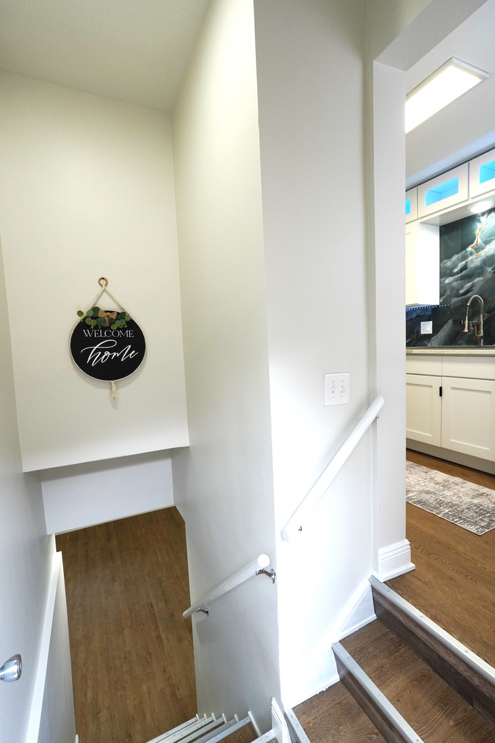 property viewer photo 13