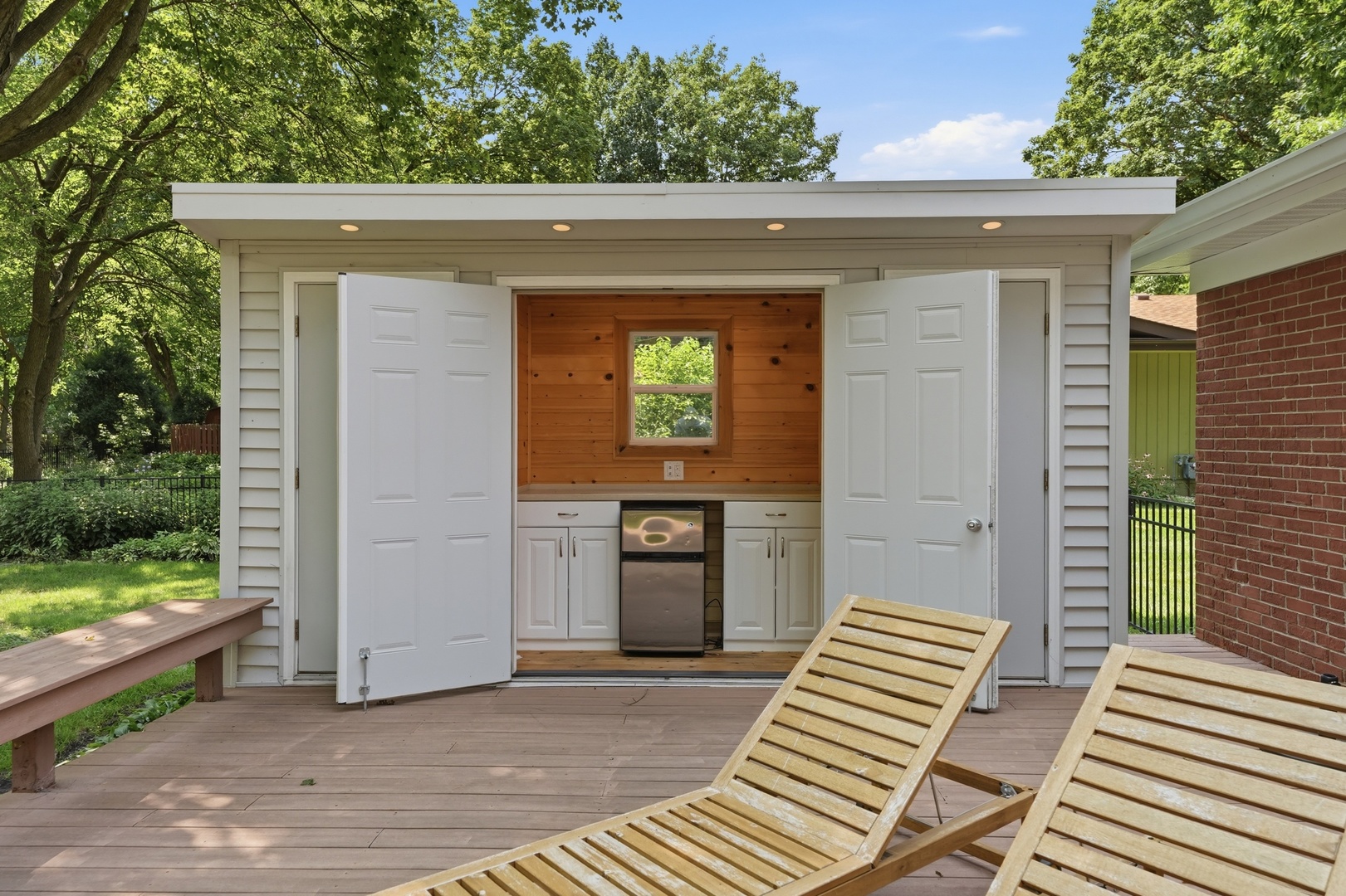 main property photo 49