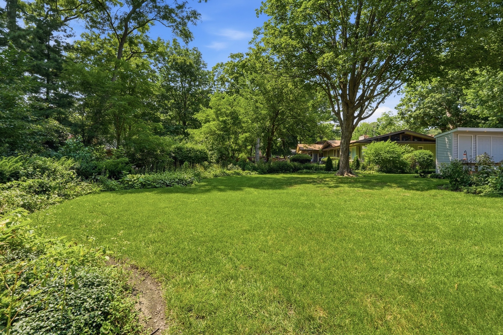 main property photo 52