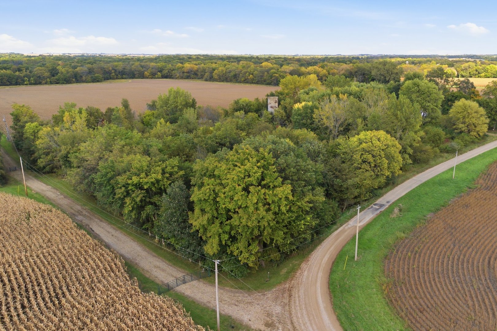 main property photo 19
