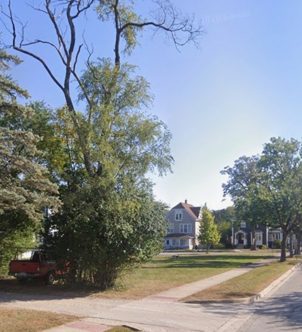 main property photo 2