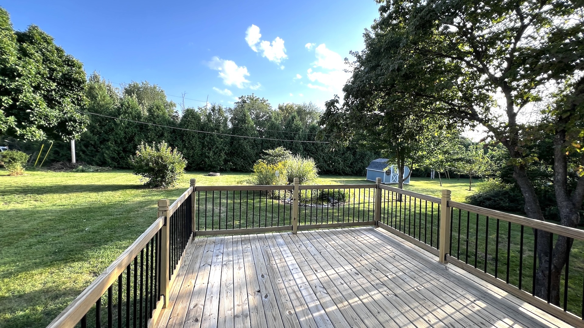 main property photo 30