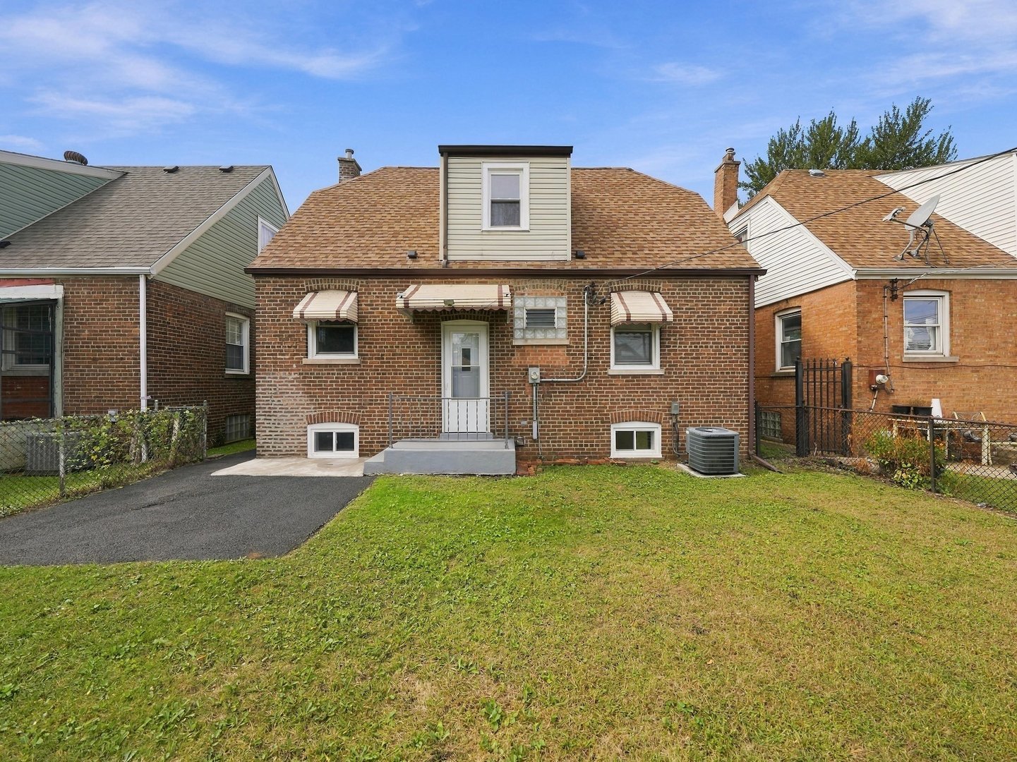 main property photo 19