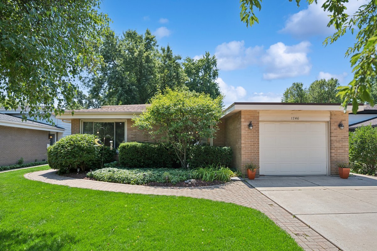 property viewer photo 1