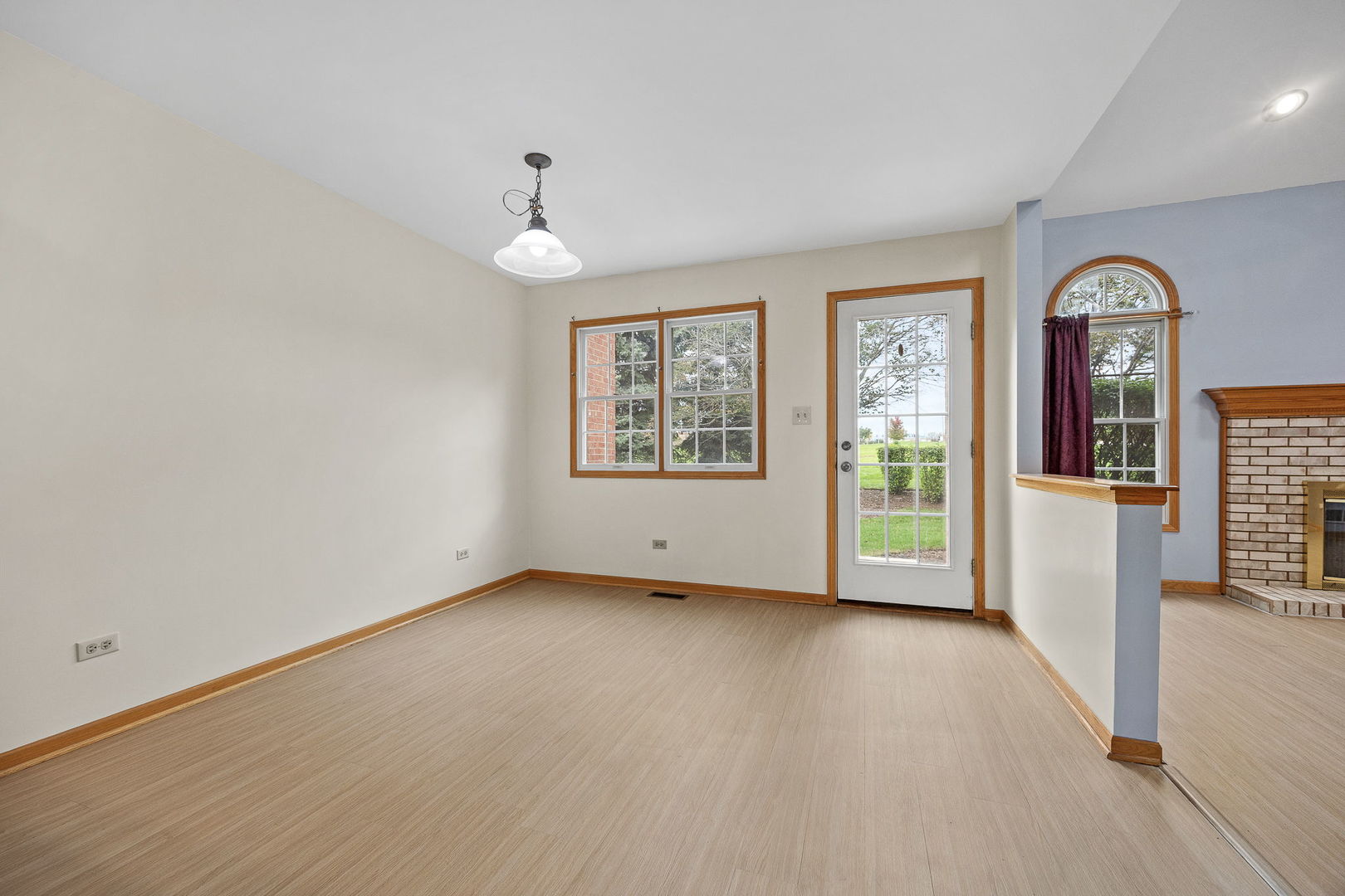 main property photo 9