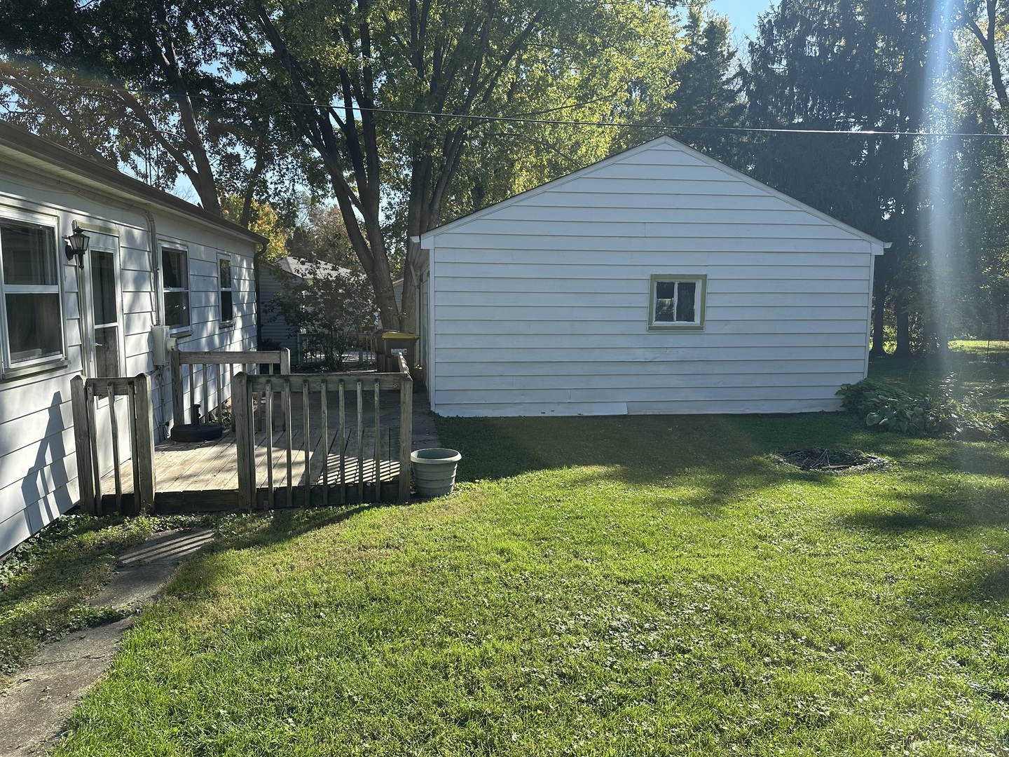 main property photo 14