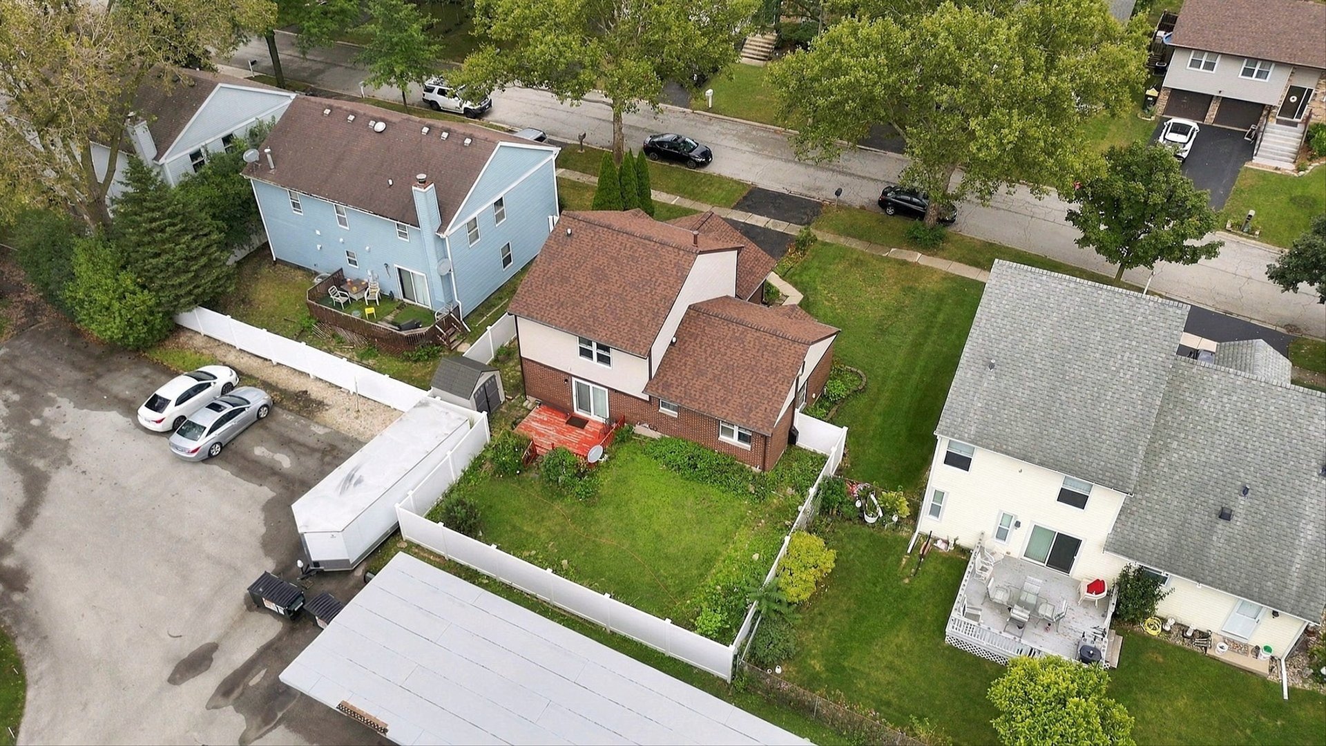 main property photo 23