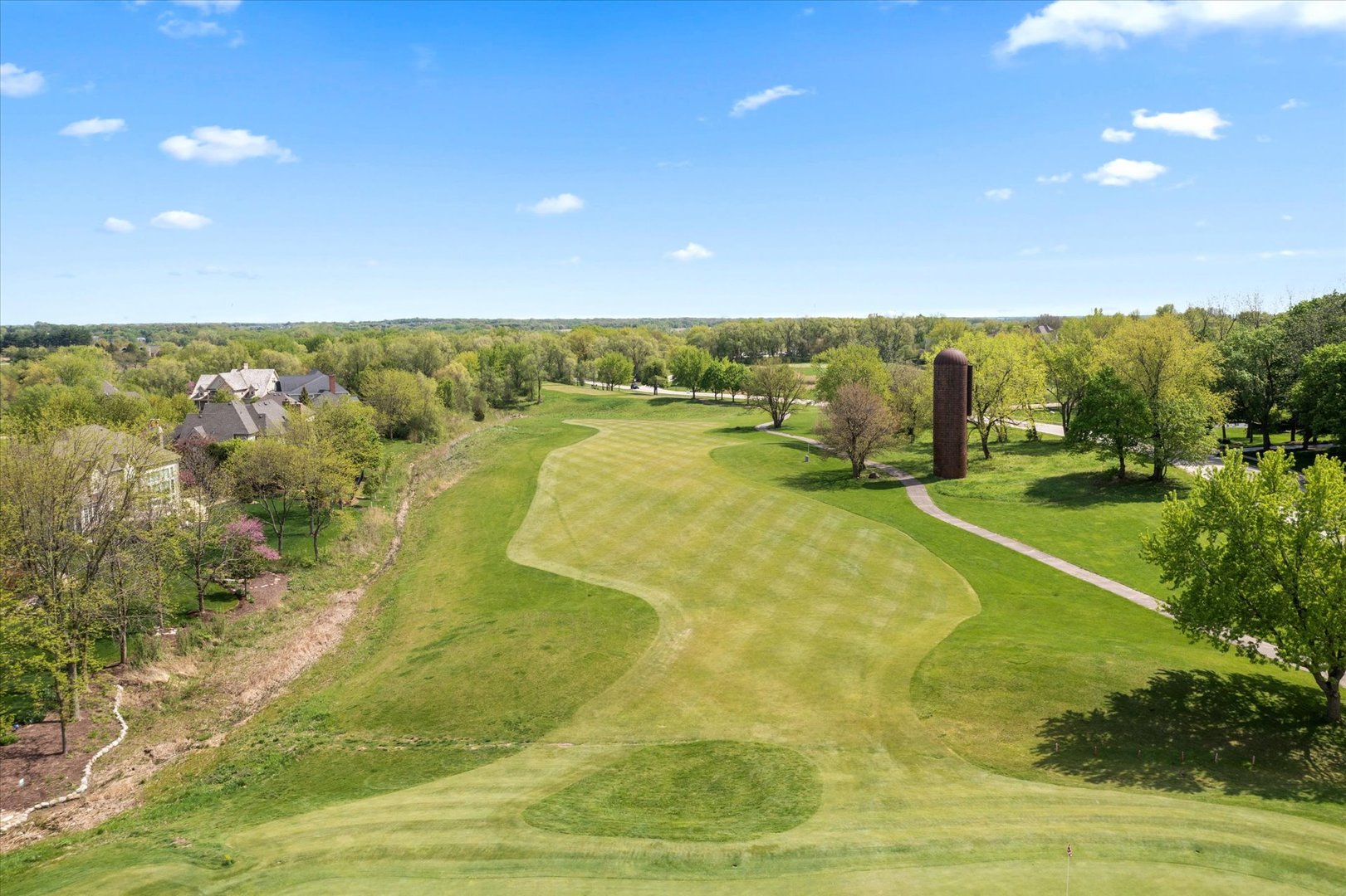 main property photo 51