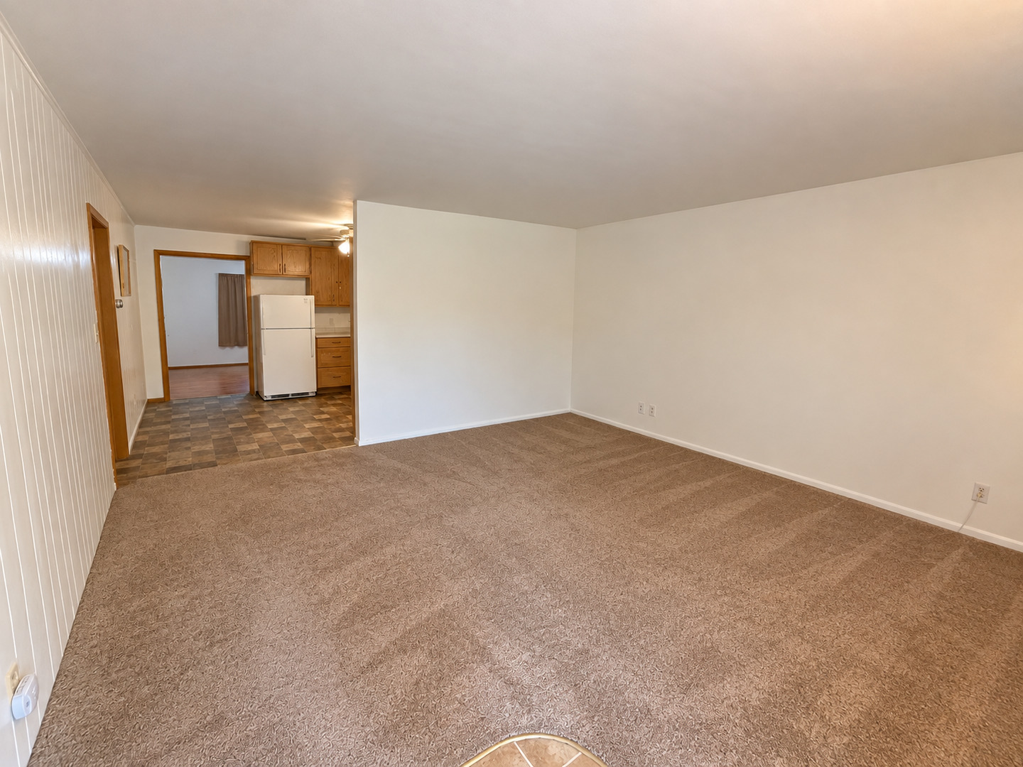 property viewer photo 2