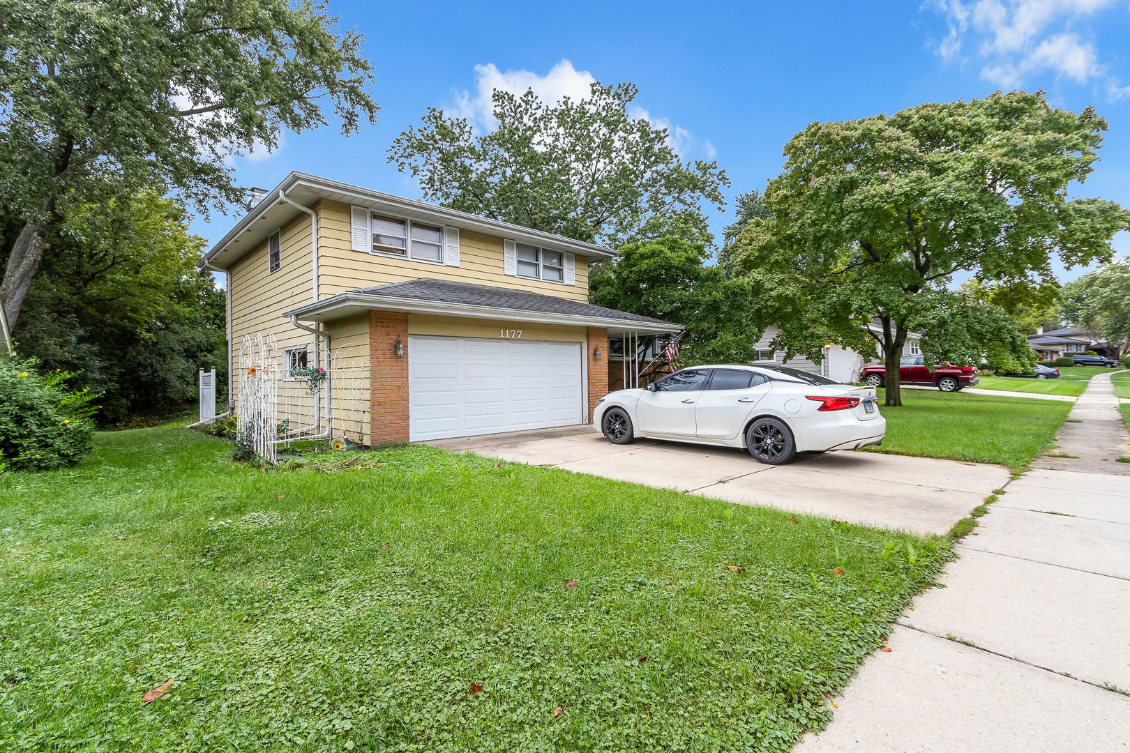 main property photo 1