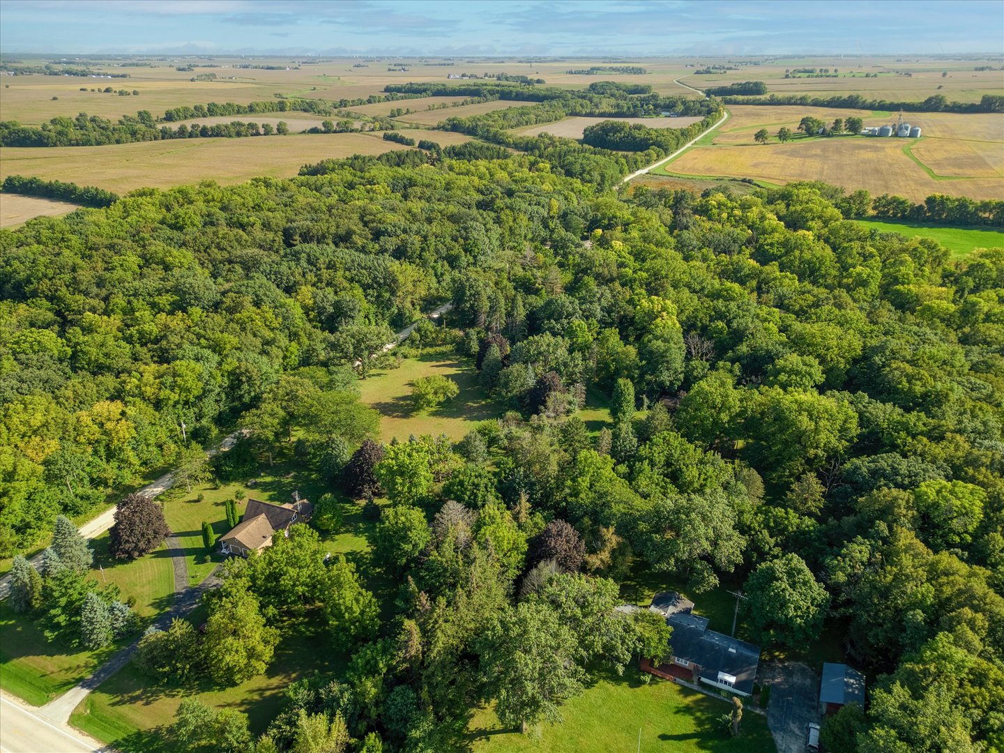 main property photo 47