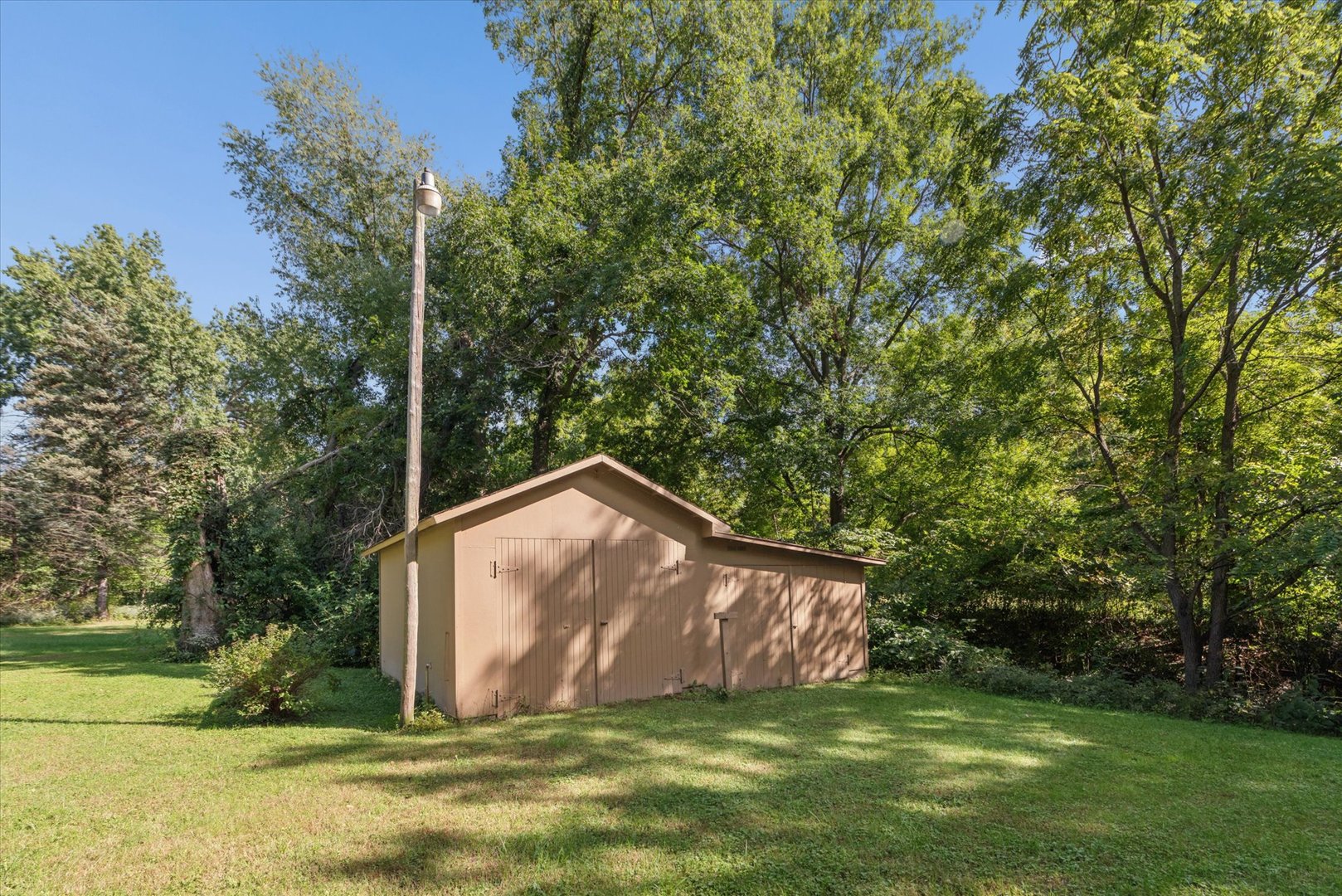 main property photo 61