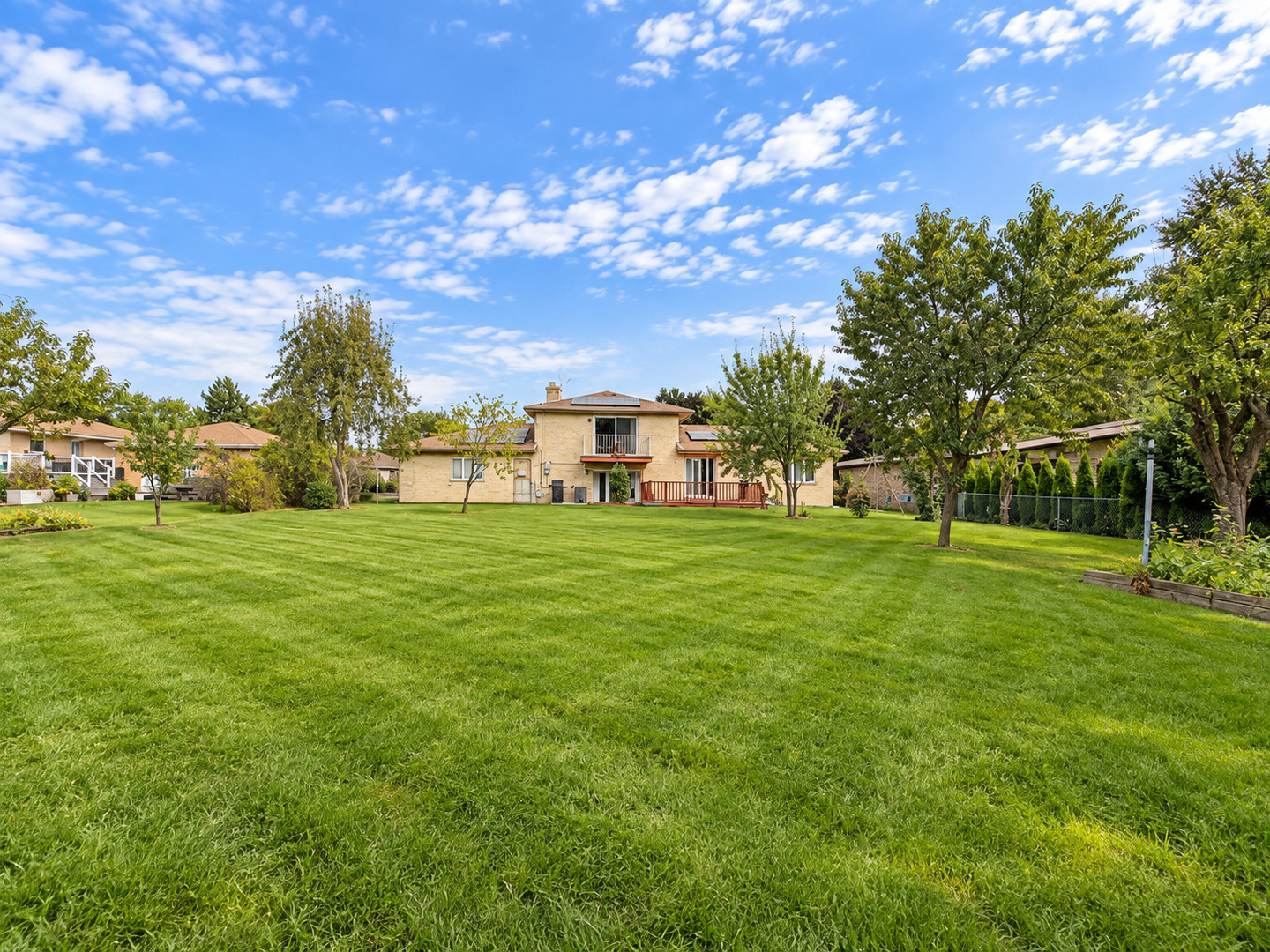 main property photo 47
