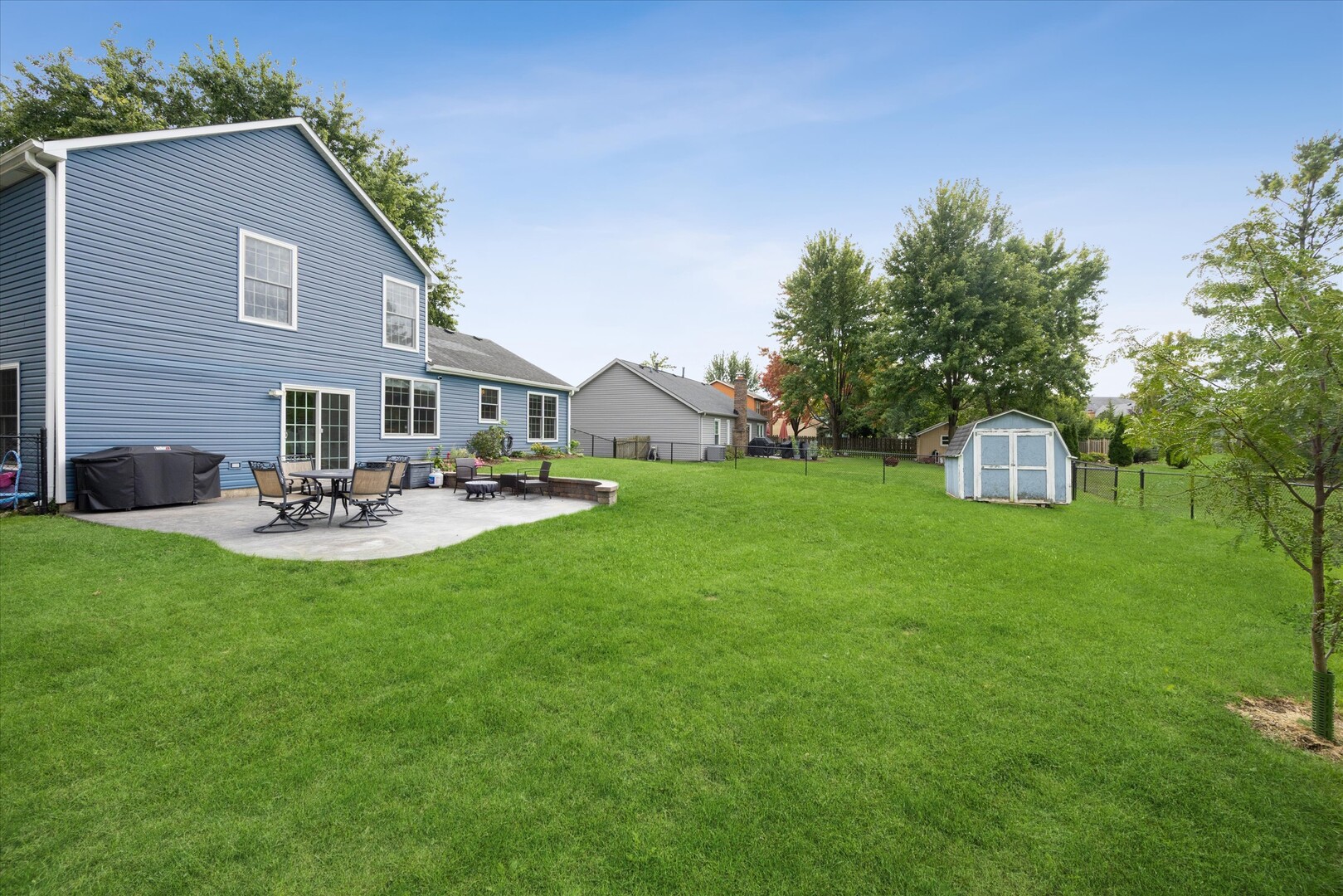 main property photo 14