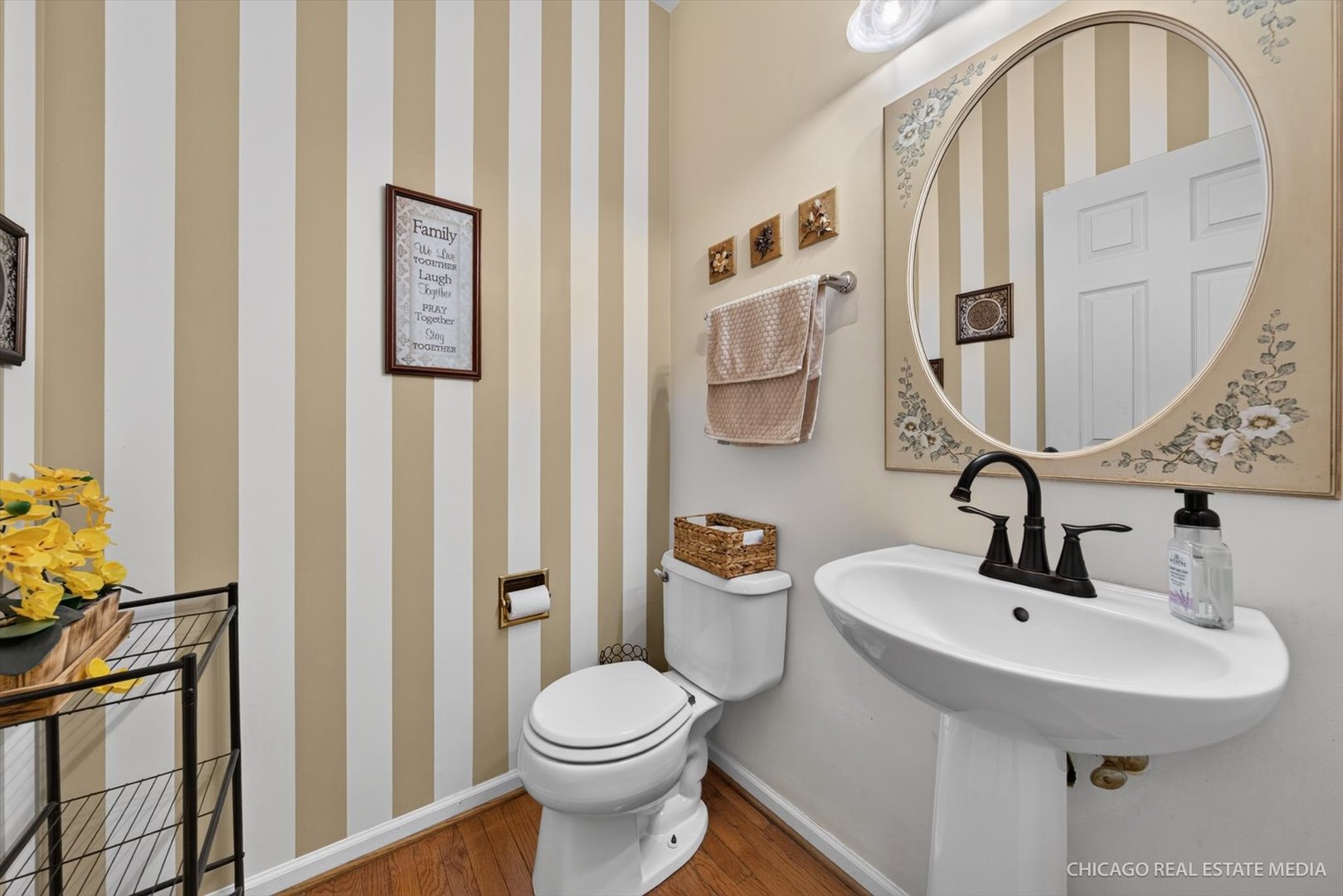 main property photo 9