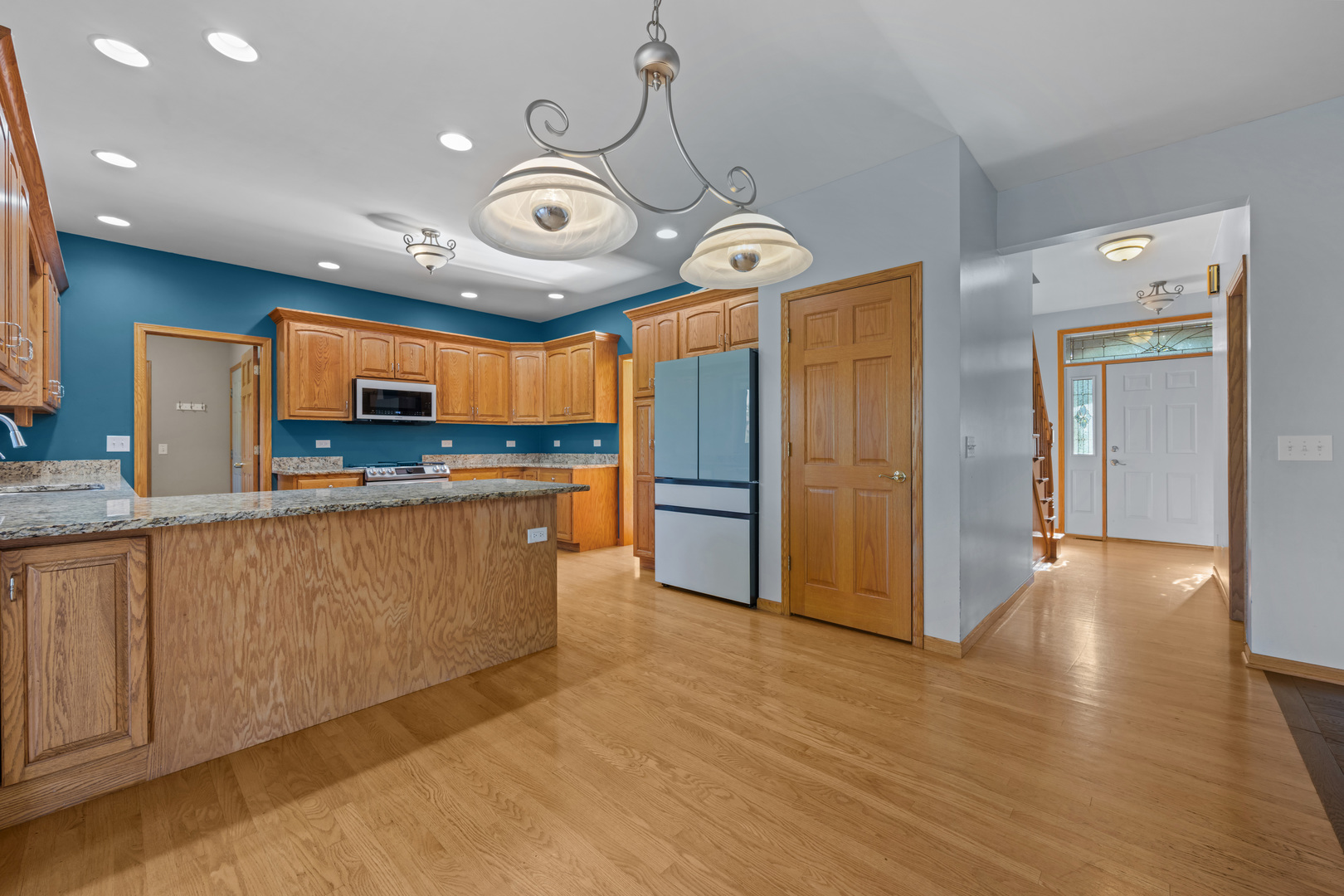 main property photo 15
