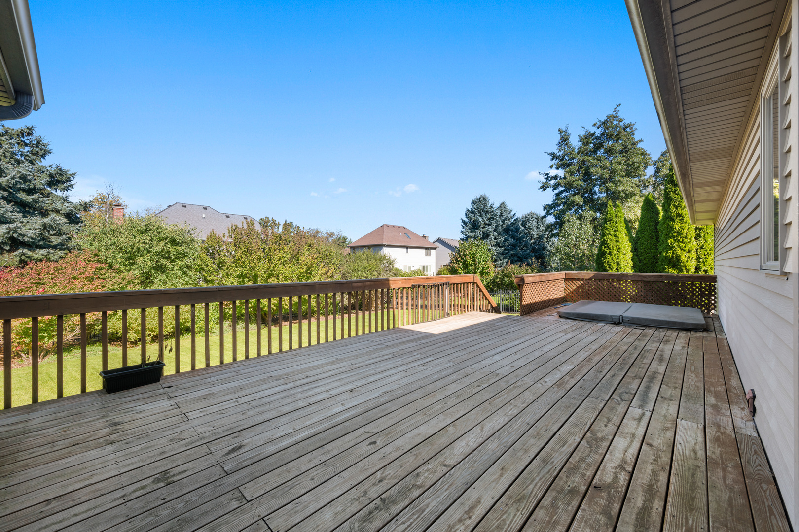 main property photo 38