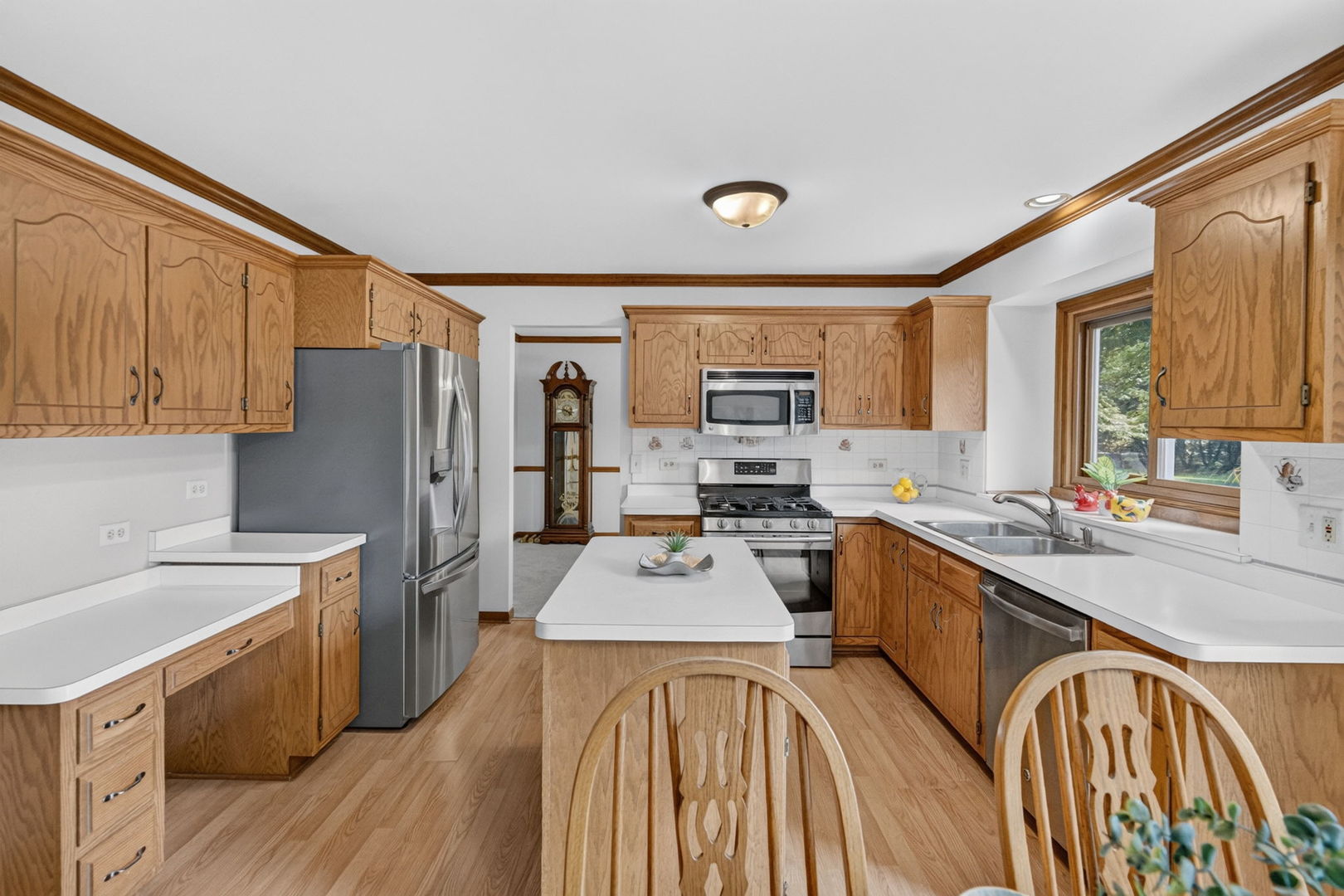 main property photo 15