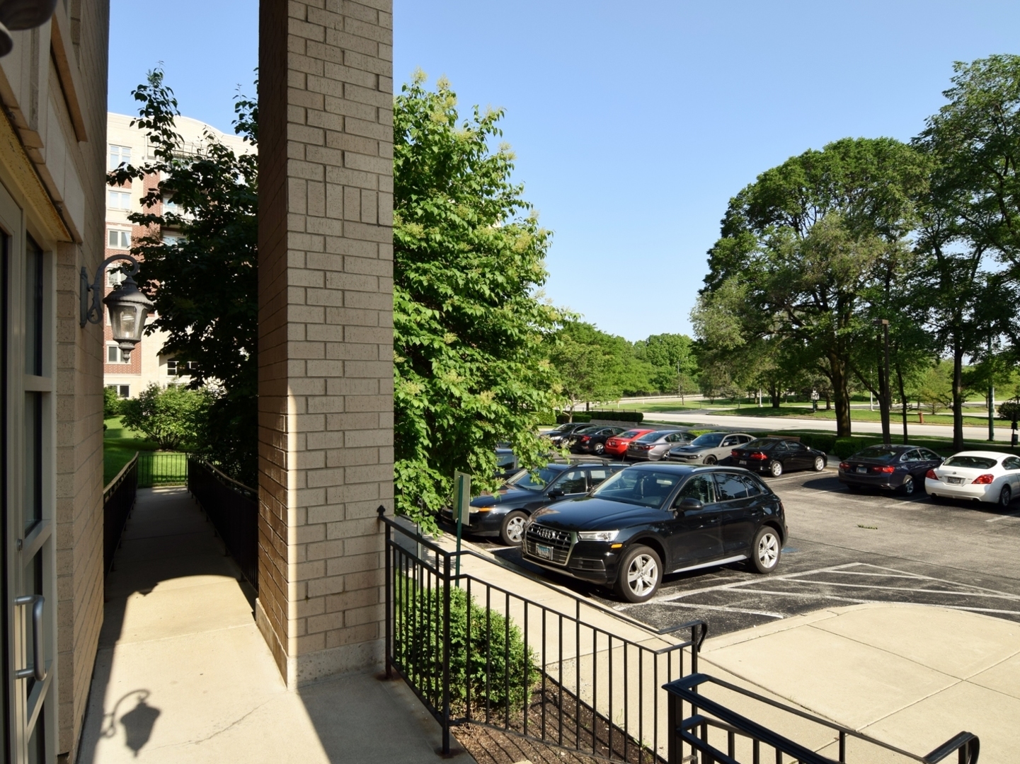 main property photo 17